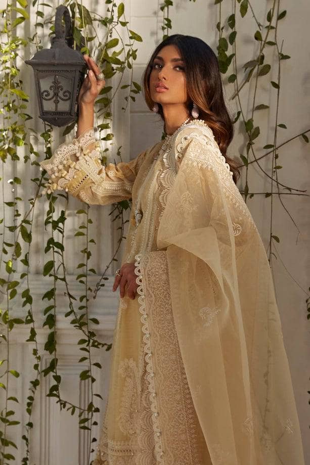 img_sana_safinaz_luxury_lawn_22_awwal_boutique