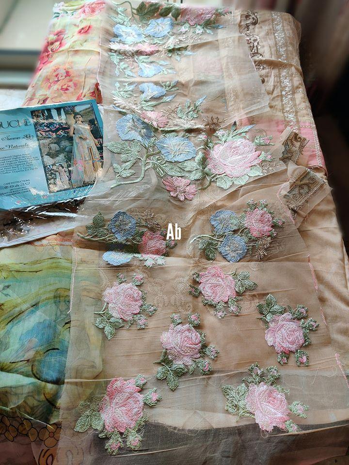 img_open_pics_rouche_lawn_awwal_boutique