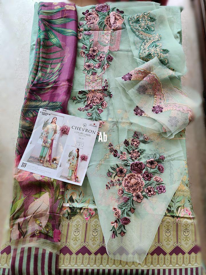 img_ramsha_chevron_lawn_awwal_boutique