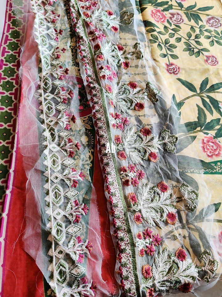 img_open_pic_afsaneh_lawn_awwal_boutique