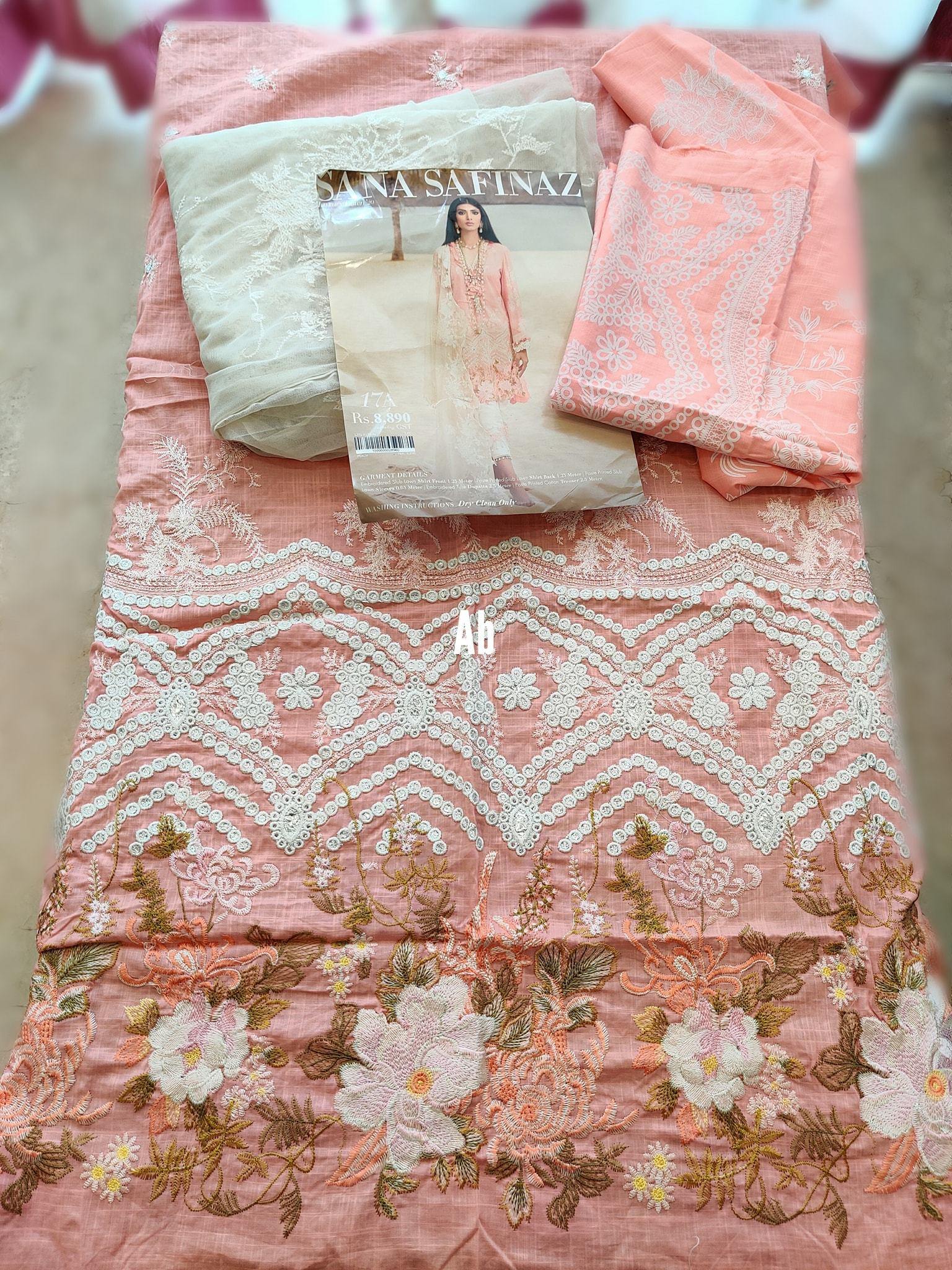 img_open_pics_sana_safinaz_lawn_awwal_boutique