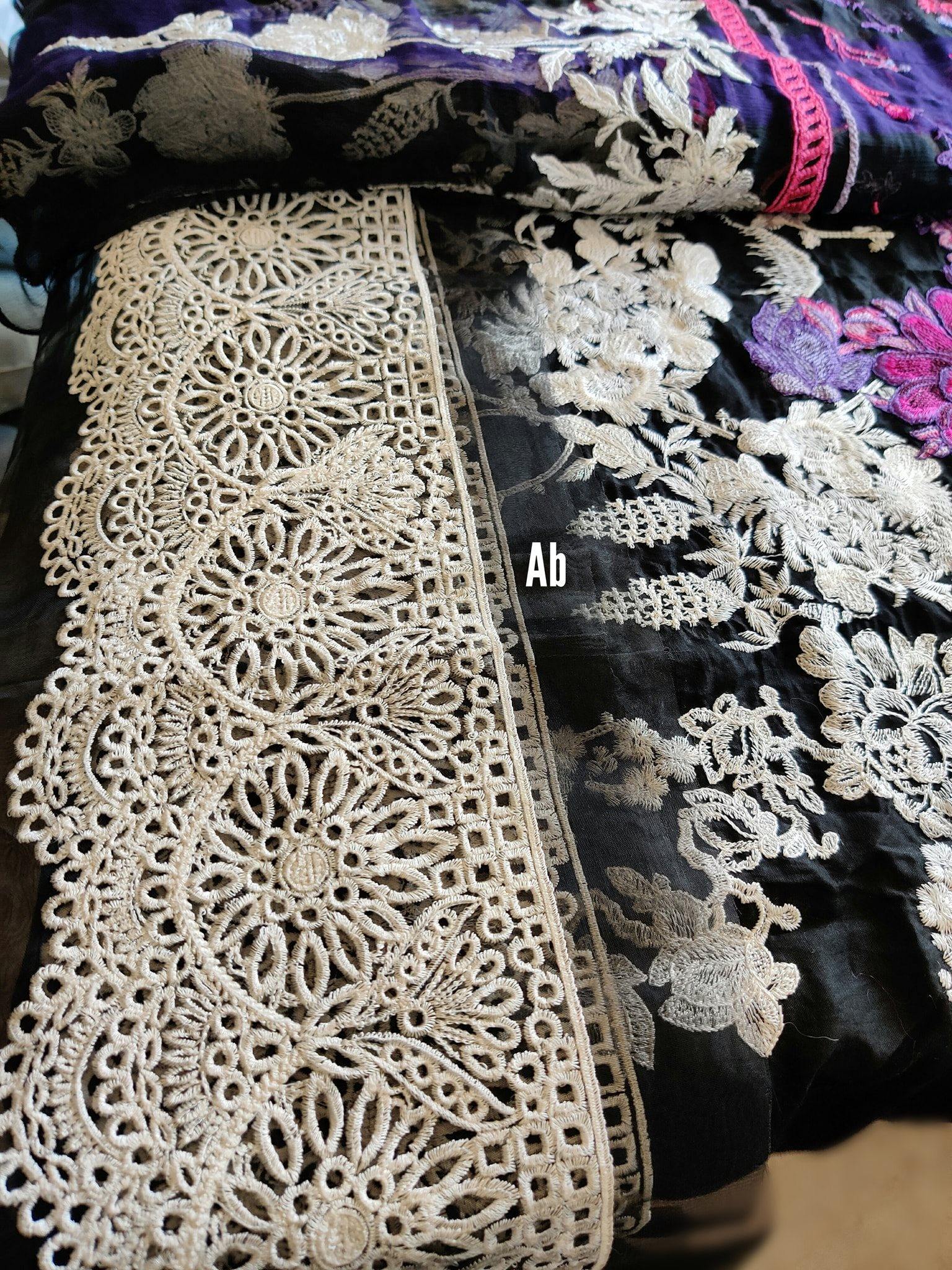 img_open_pics_charizma_festive_lawn_awwal_boutique