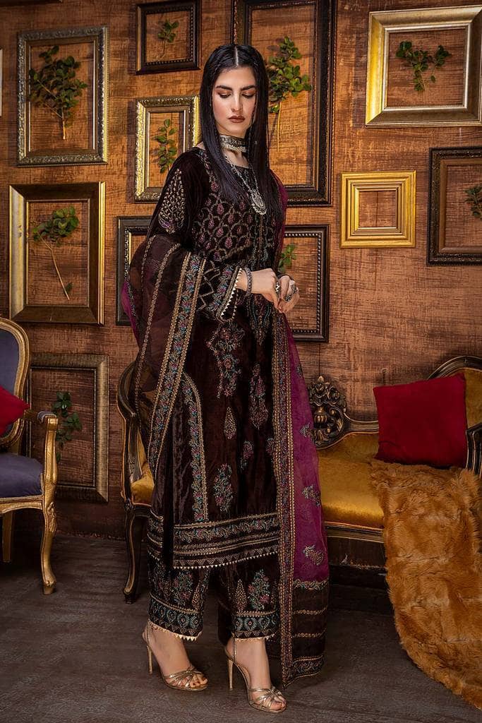 img_charizma_signora_velvet_awwal_boutique