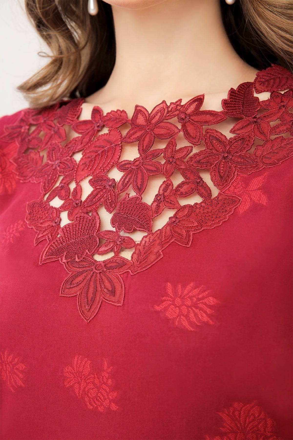 img_baroque_exclsuive_unstitched_lawn_23_awwal_boutique