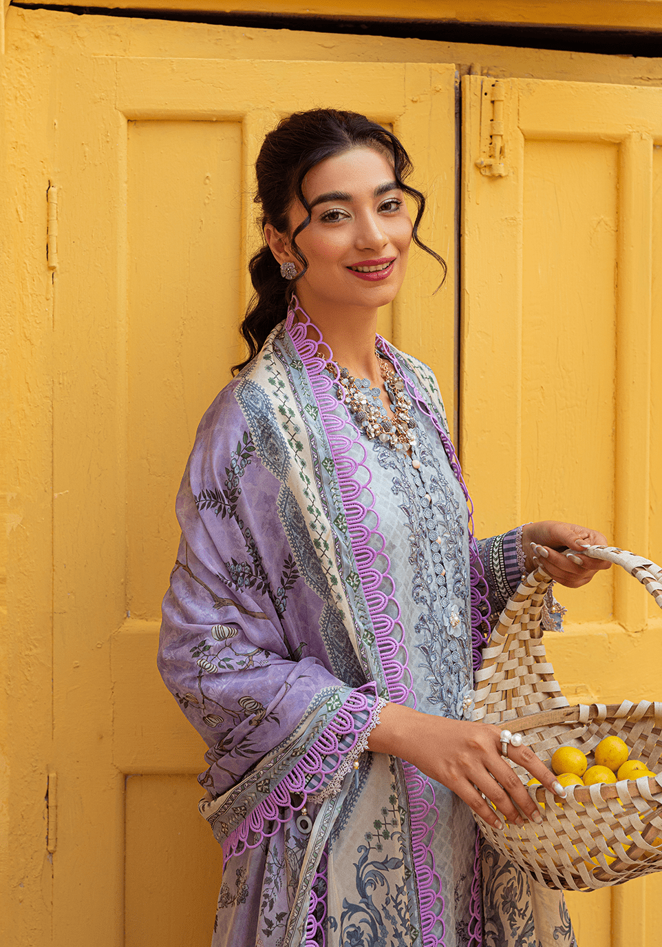 img_zarqash_lawn_23_awwal_boutique