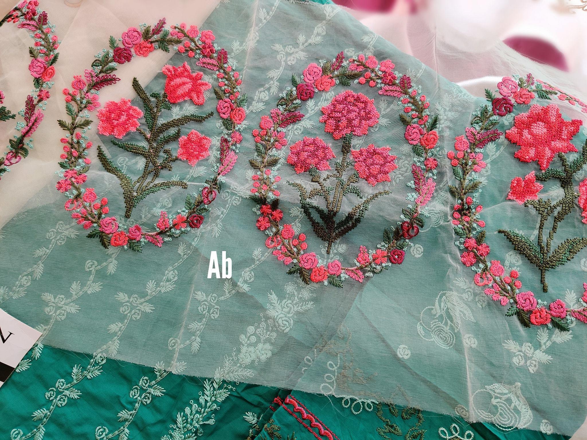 img_elan_lawn_2020_open_pics_awwal_boutique