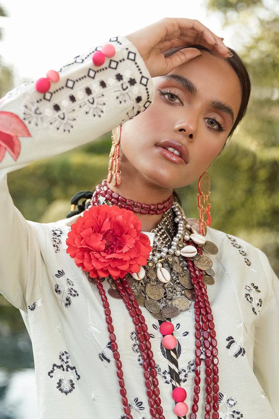 img_so_kamal_luxury_lawn_2021_awwal_boutique