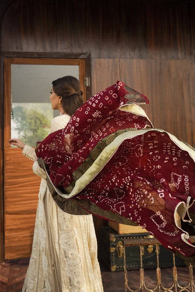 img_qalamkar_luxury_lawn_2021_awwal_boutique