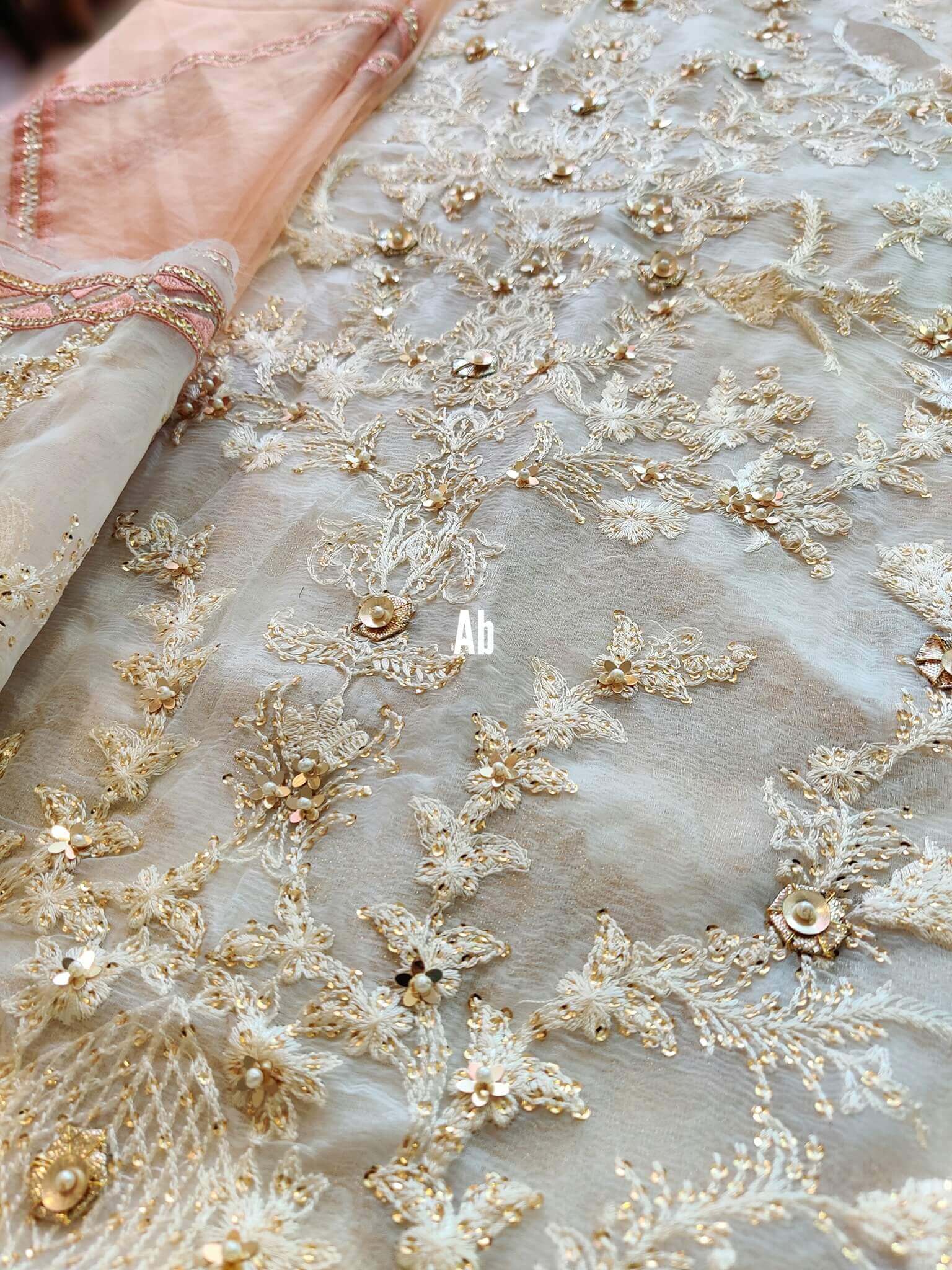 img_iznik_falaknuma_chiffon_open_pic_awwal_boutique