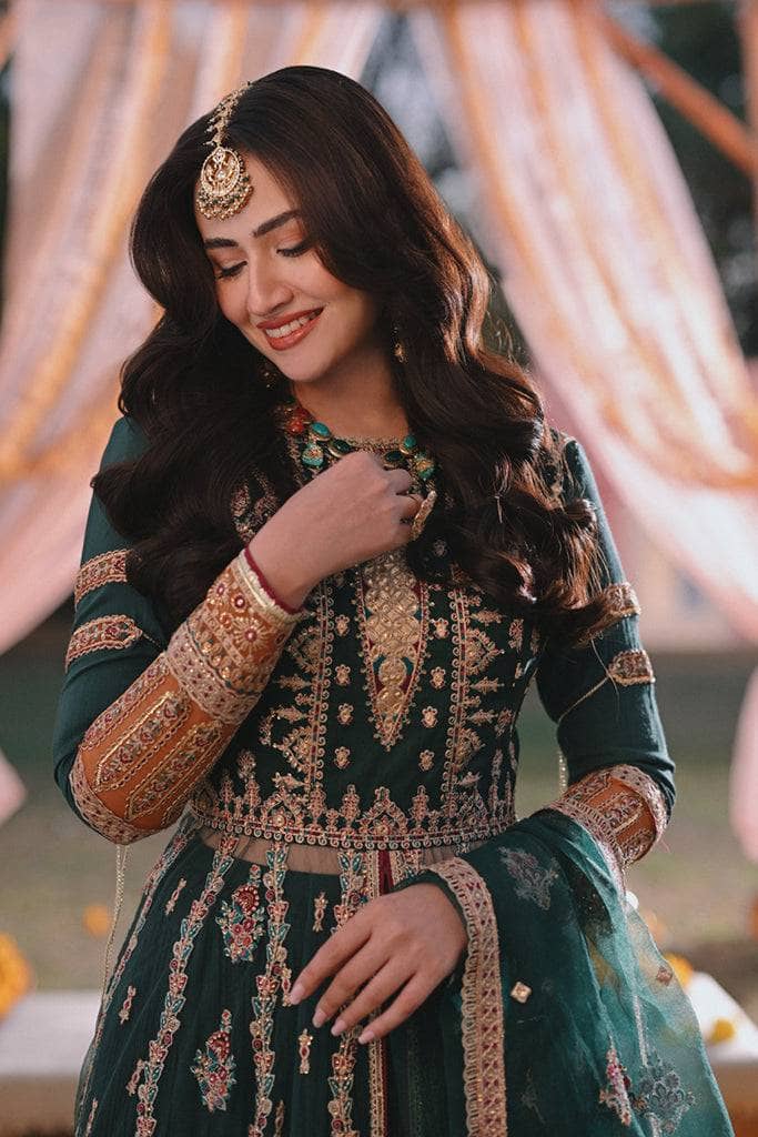 img_qalamkar_luxury_formals_awwal_boutique