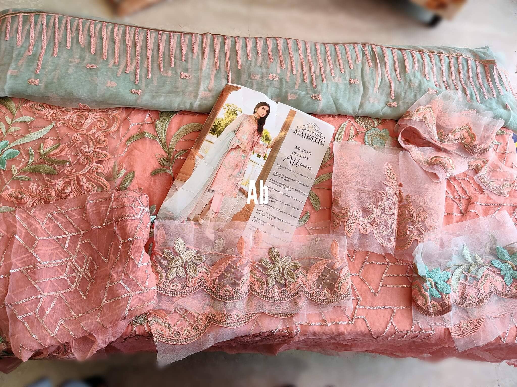 img_open pics_imrozia_majestic_chiffon_awwal_boutique