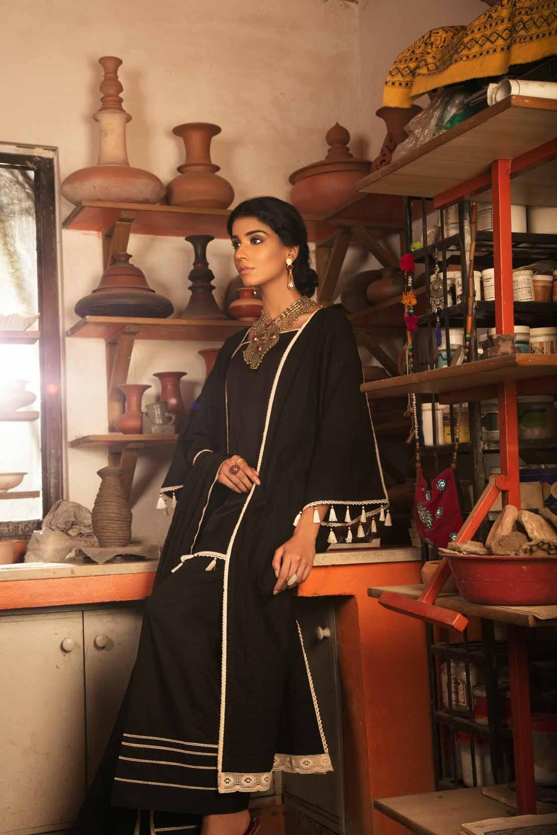 img_afsaneh_lawn_collection_awwal_boutique