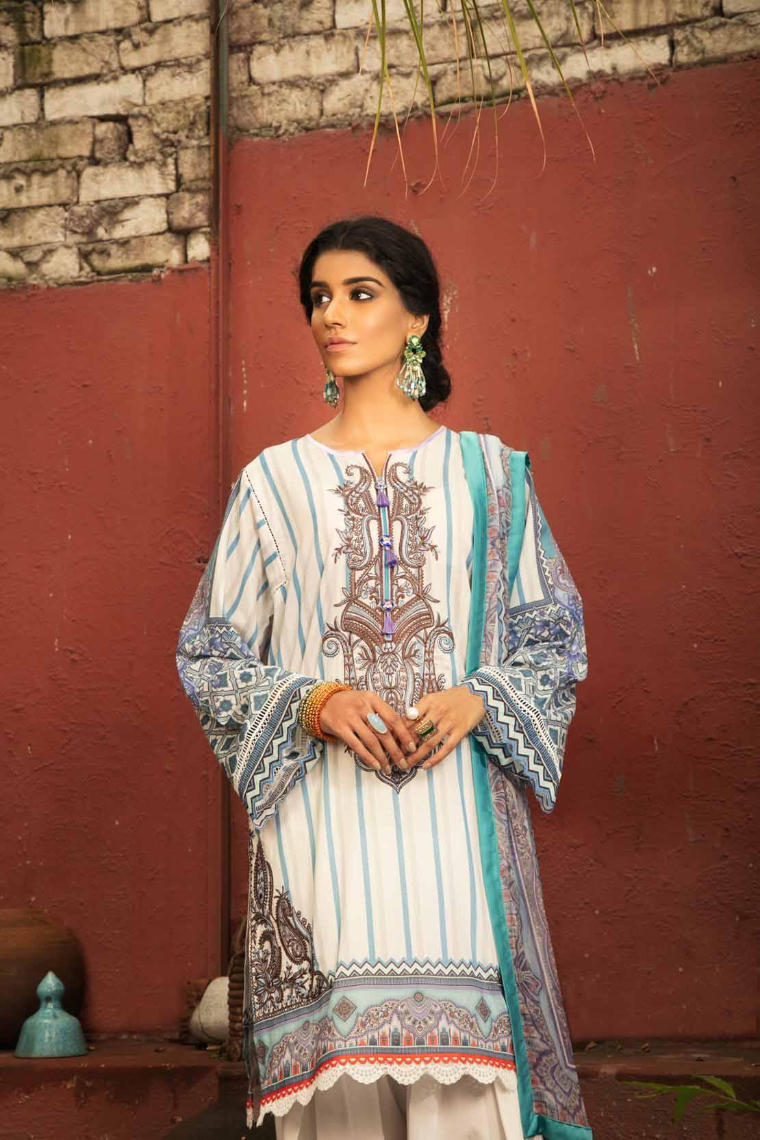 img_afsaneh_lawn_2020_awwal_boutique