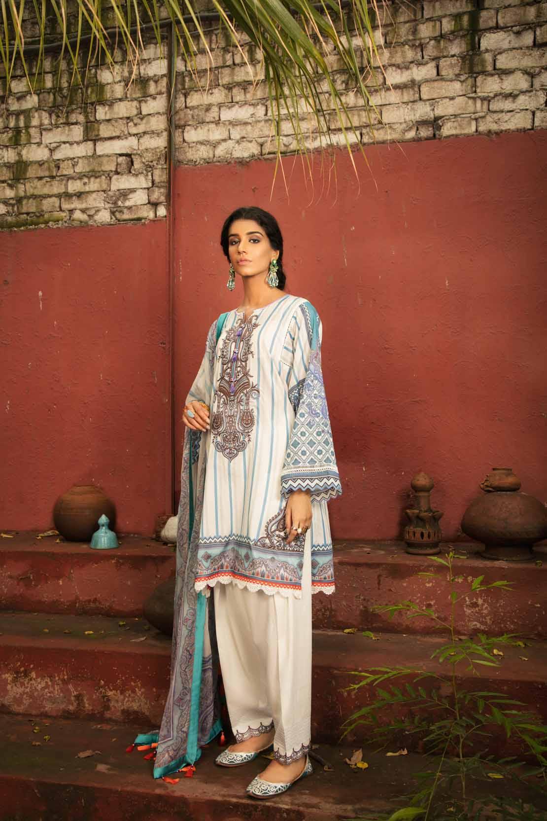 img_afsaneh_lawn_2020_awwal_boutique