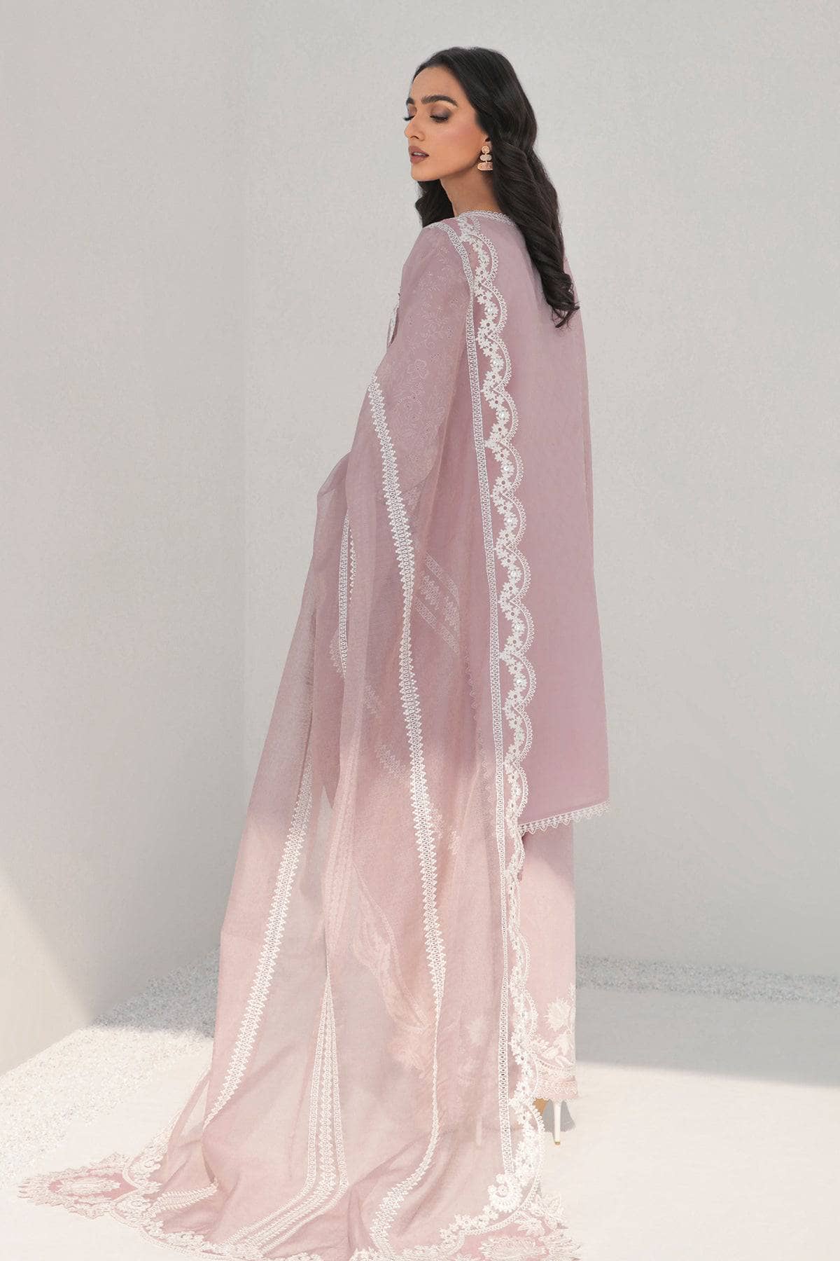 Restocked/Baroque Exclusives/Embroidered Jacquard Lawn UF-301