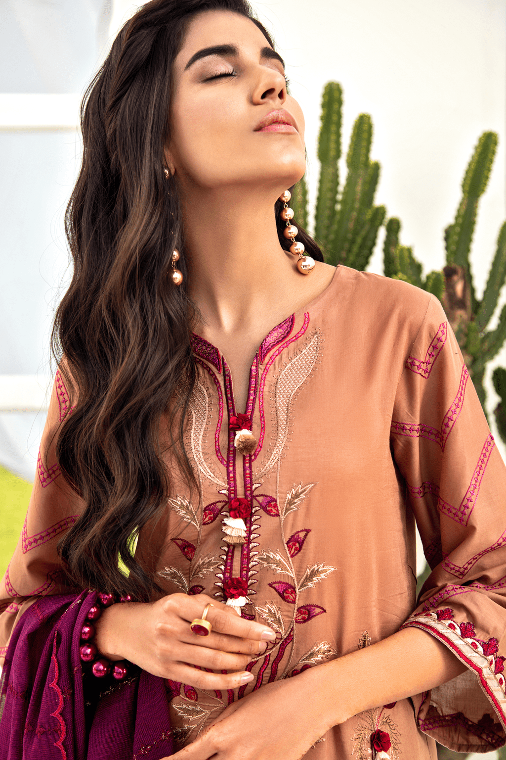 img_iznik_chinon_lawn_collection_awwal_boutique_eid_collection