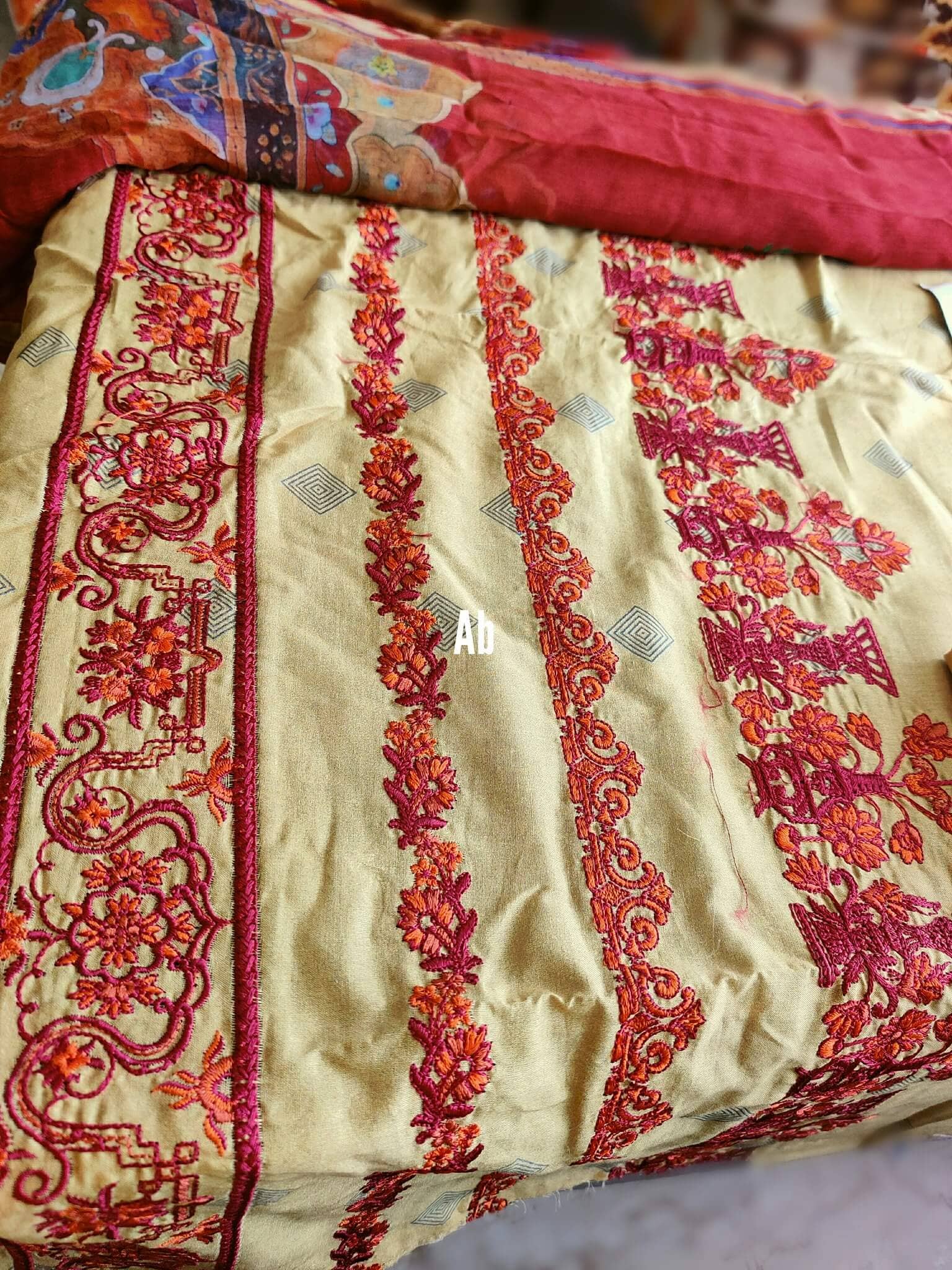 img_open_pics_charizma_combination__lawn_2021_awwal_boutique