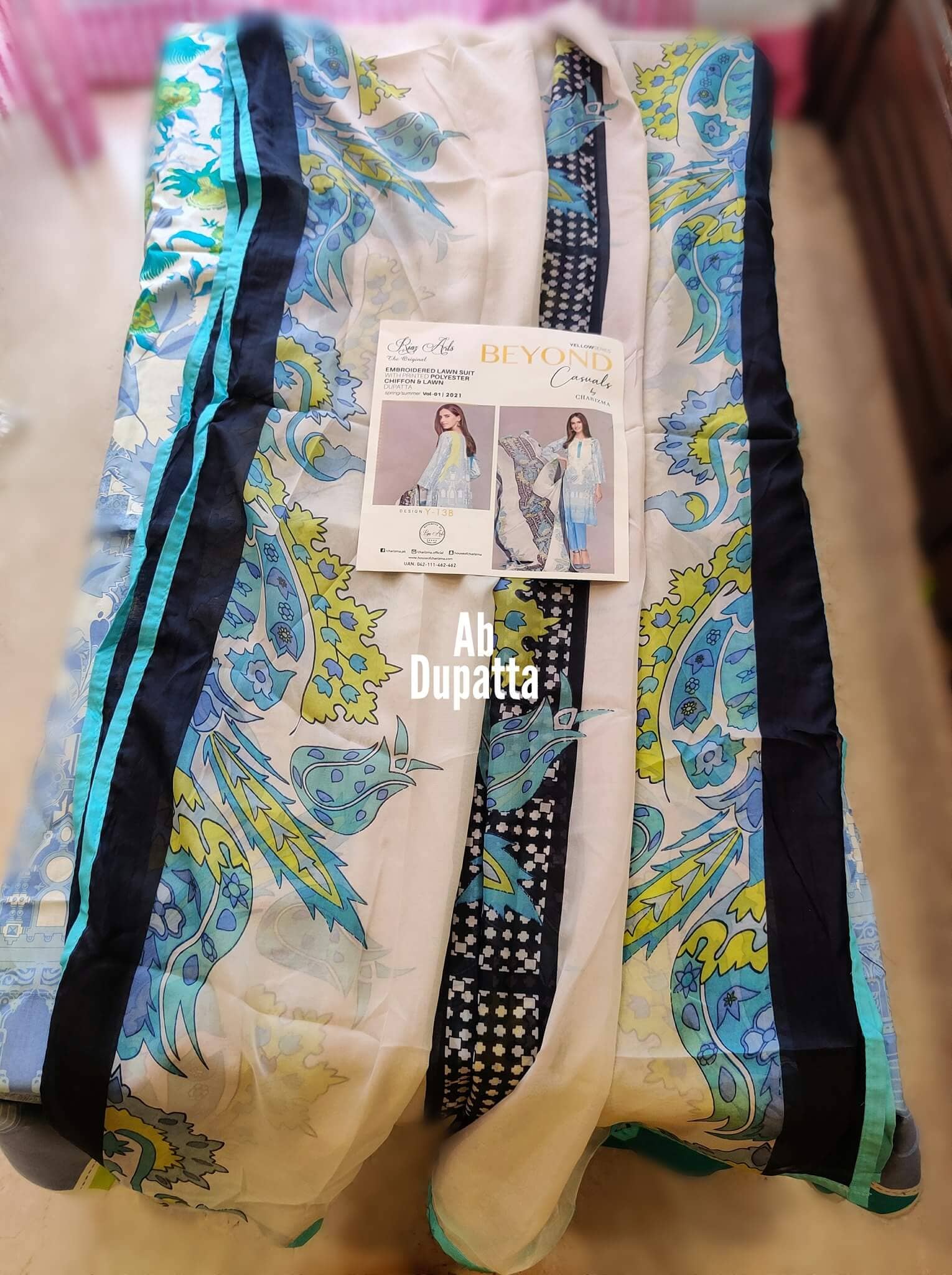 img_open_pics_charizma_yellow_series_lawn_awwal_boutique