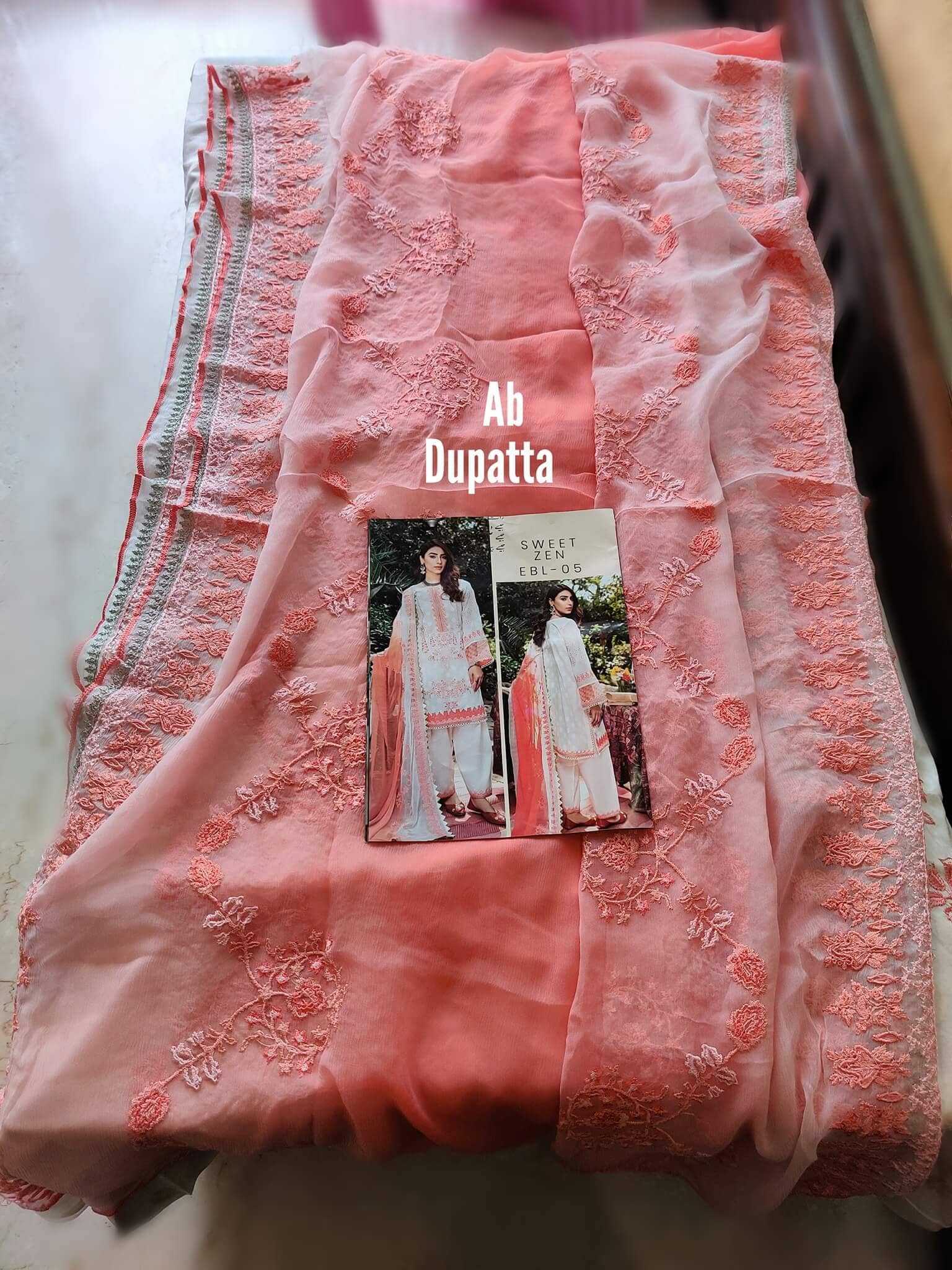 img_open_pics_charizma_festive_lawn_awwal_boutique