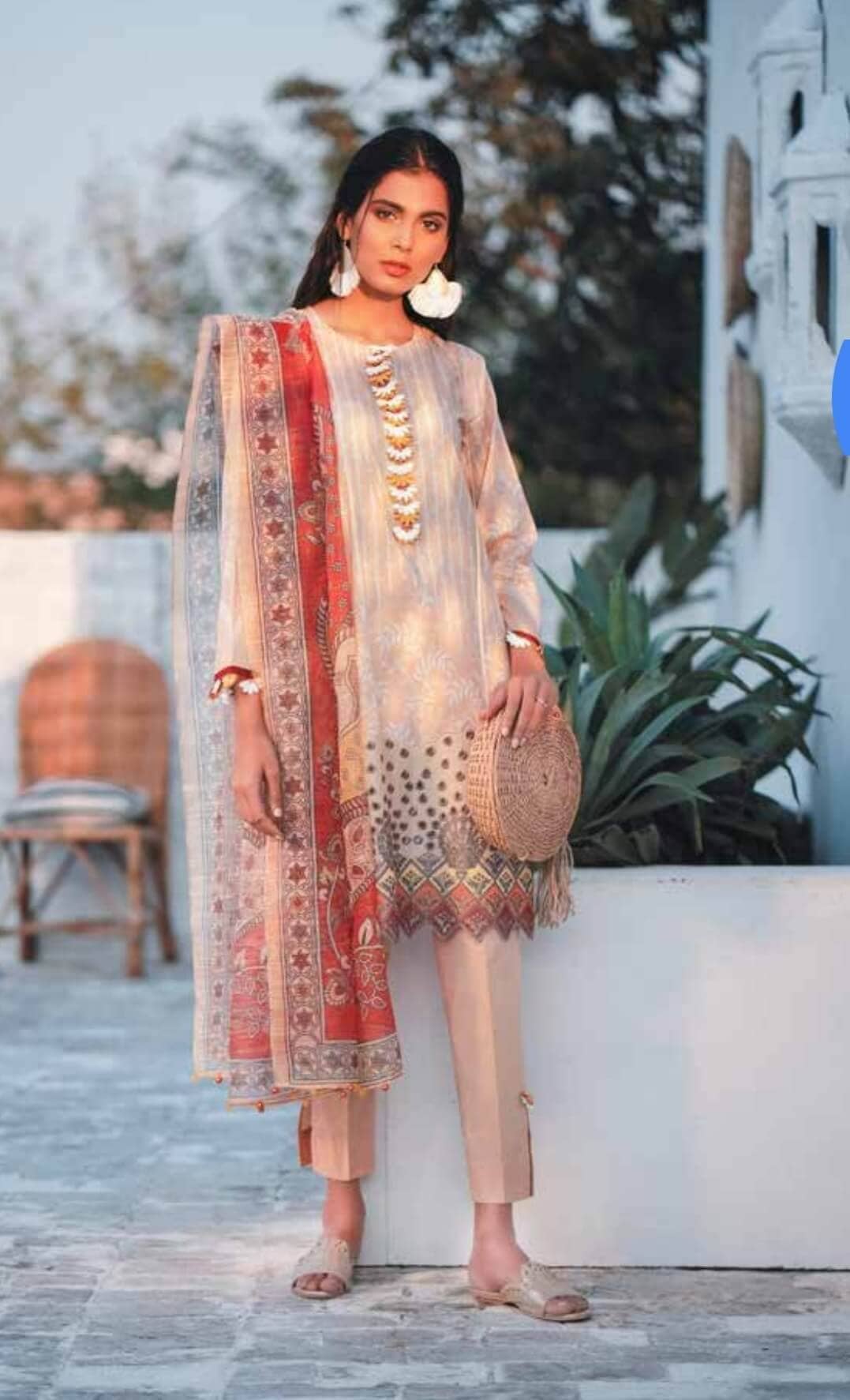 img_open_pics_cross_stitch_pakistani_suits_awwal_boutique