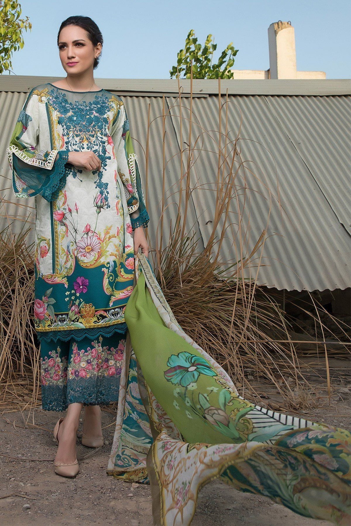 img_firdous_ombre_lawn_collection_awwal_boutique