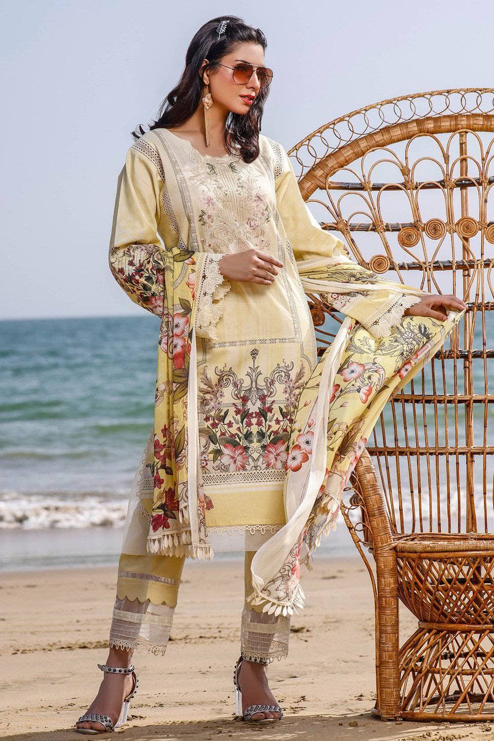 img_jade_urbane_embroidered_lawn_2021_awwal_boutique