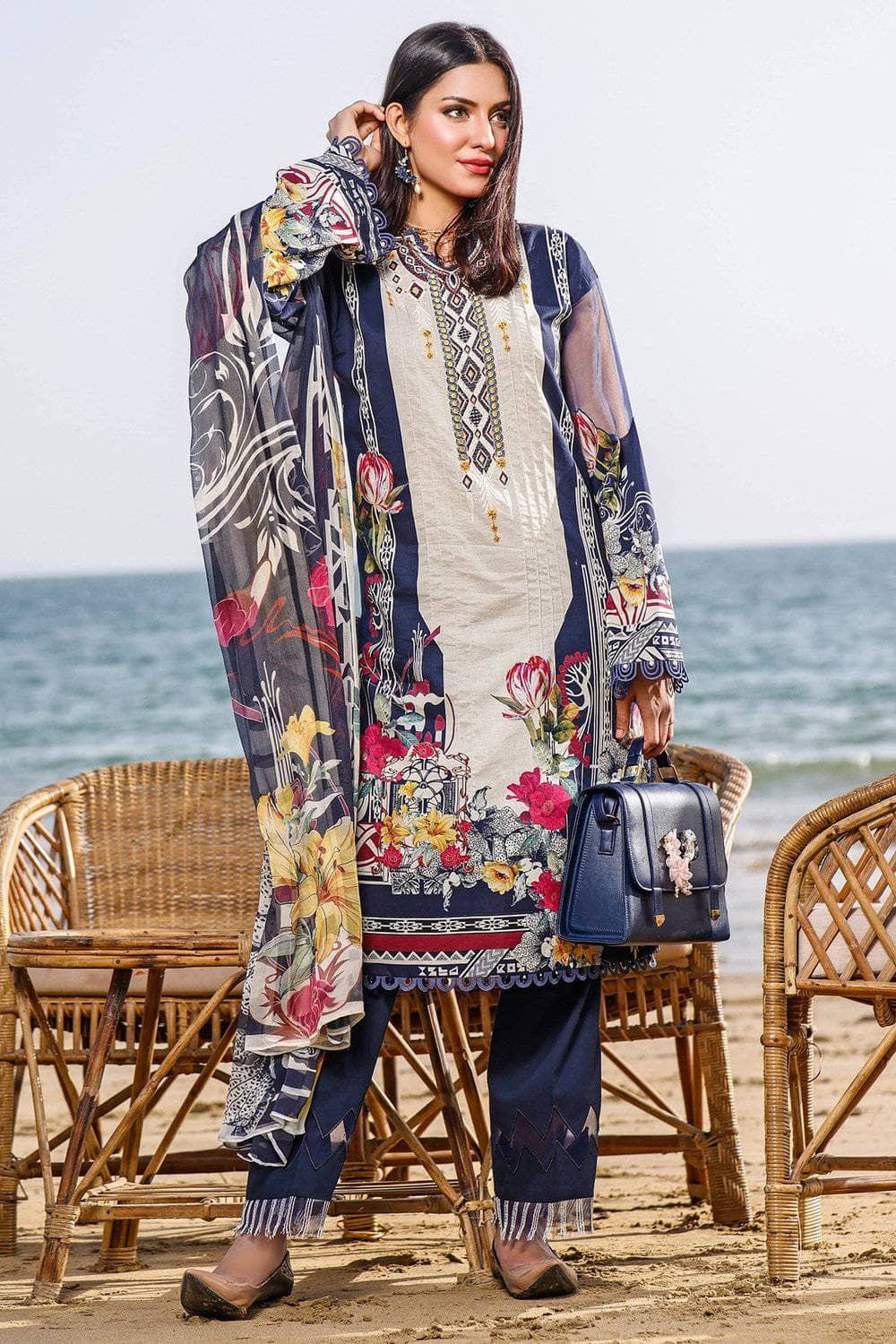 img_jade_urbane_embroidered_lawn_2021_awwal_boutique