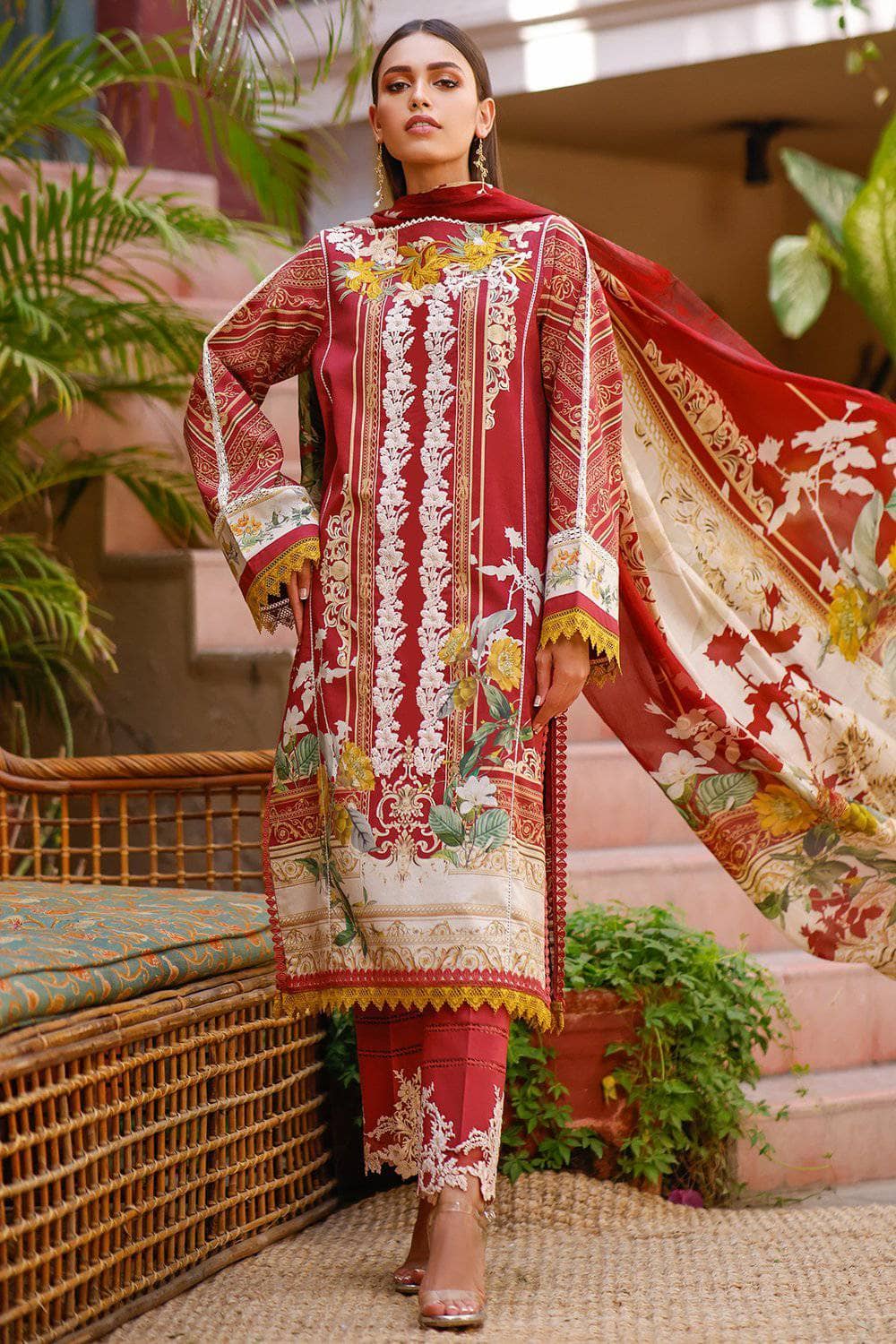 img_jade_ombre_premium_lawn_2021_awwal_boutique