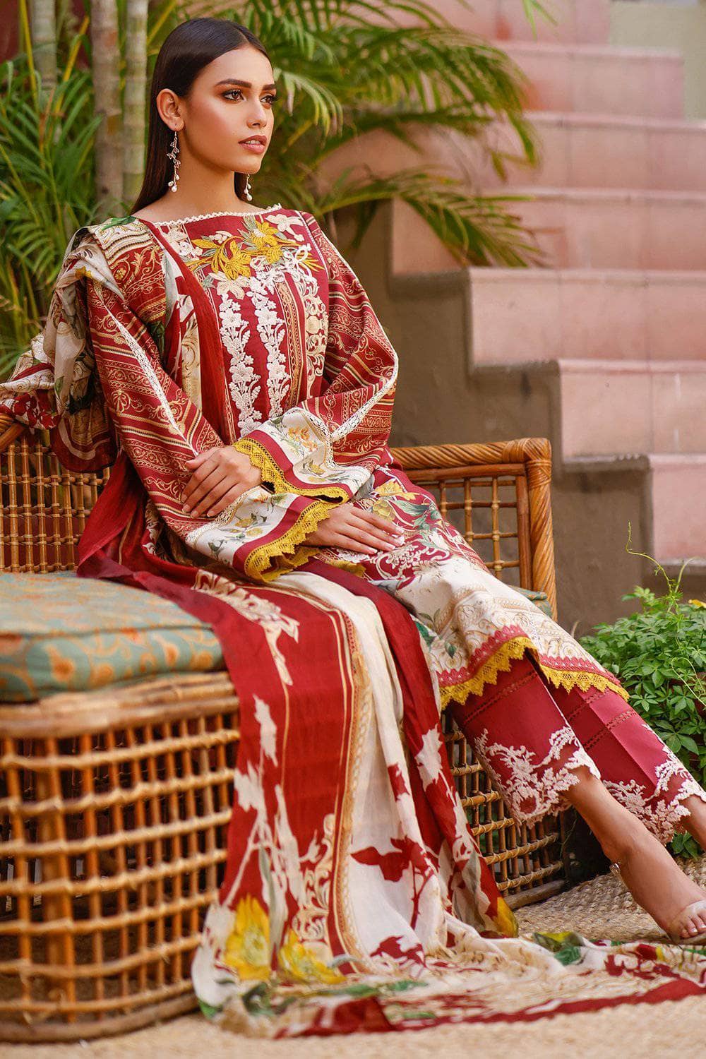 img_jade_ombre_premium_lawn_2021_awwal_boutique