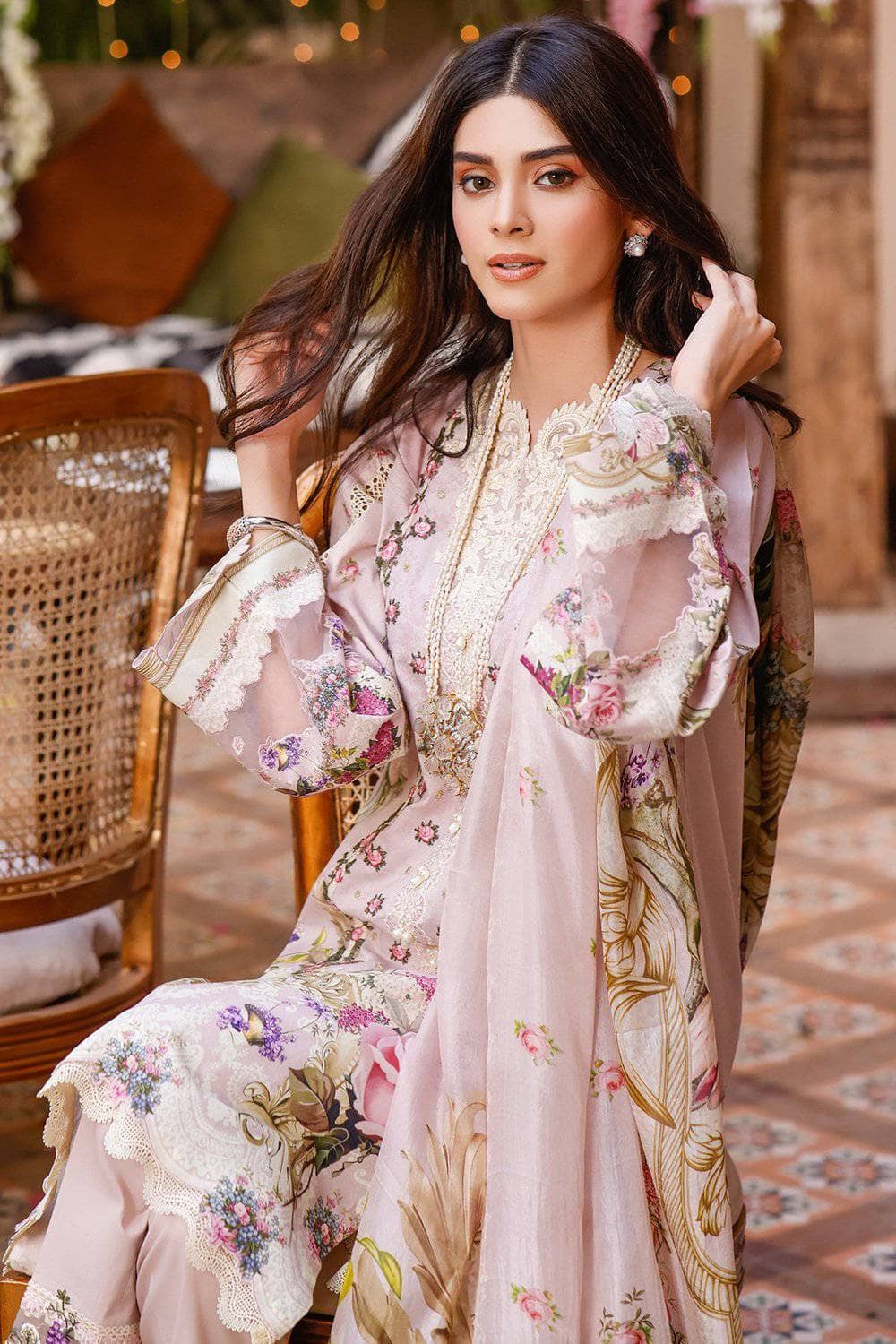 img_jade_ombre_premium_lawn_2021_awwal_boutique