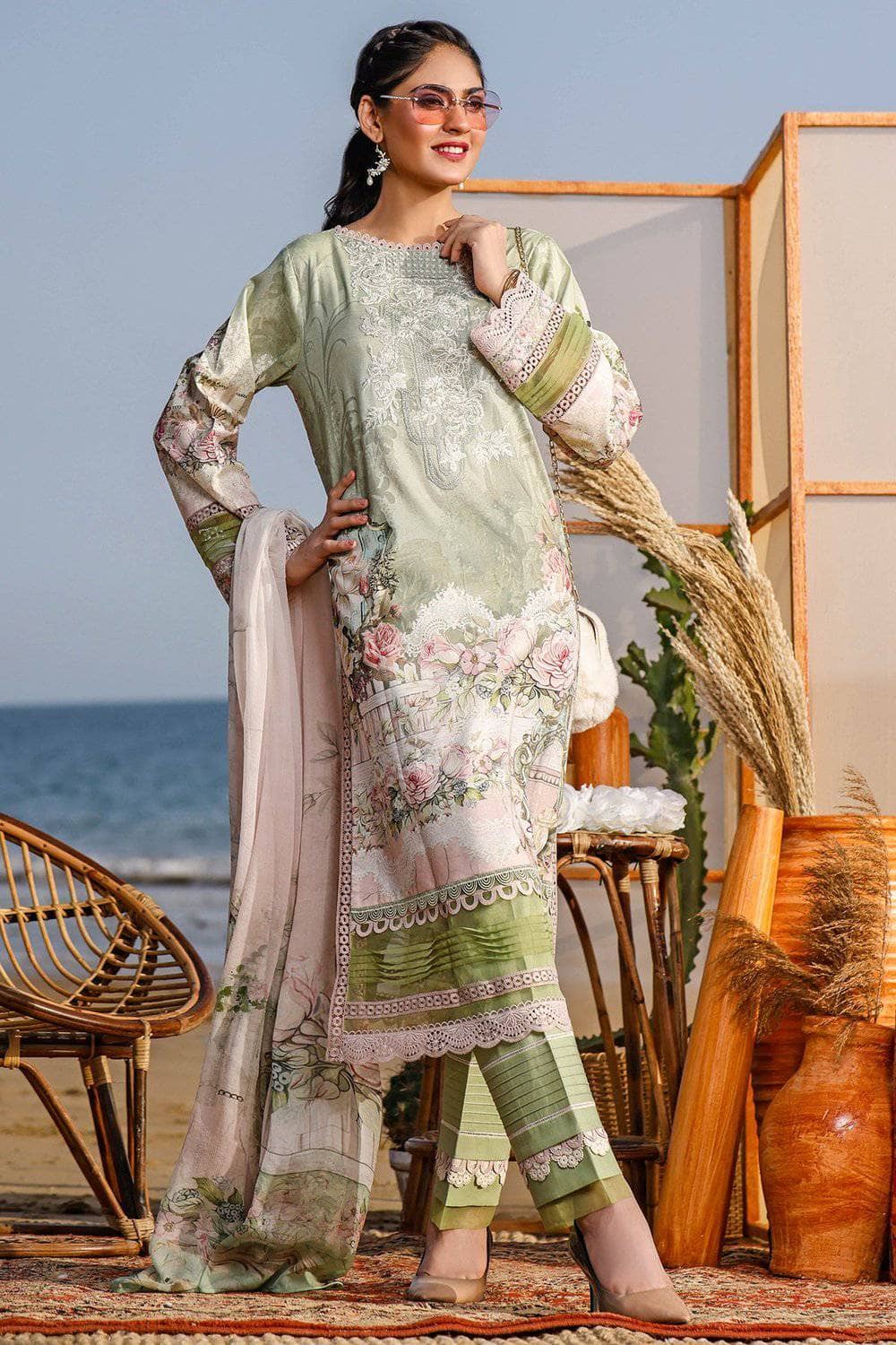 img_jade_urbane_embroidered_lawn_2021_awwal_boutique