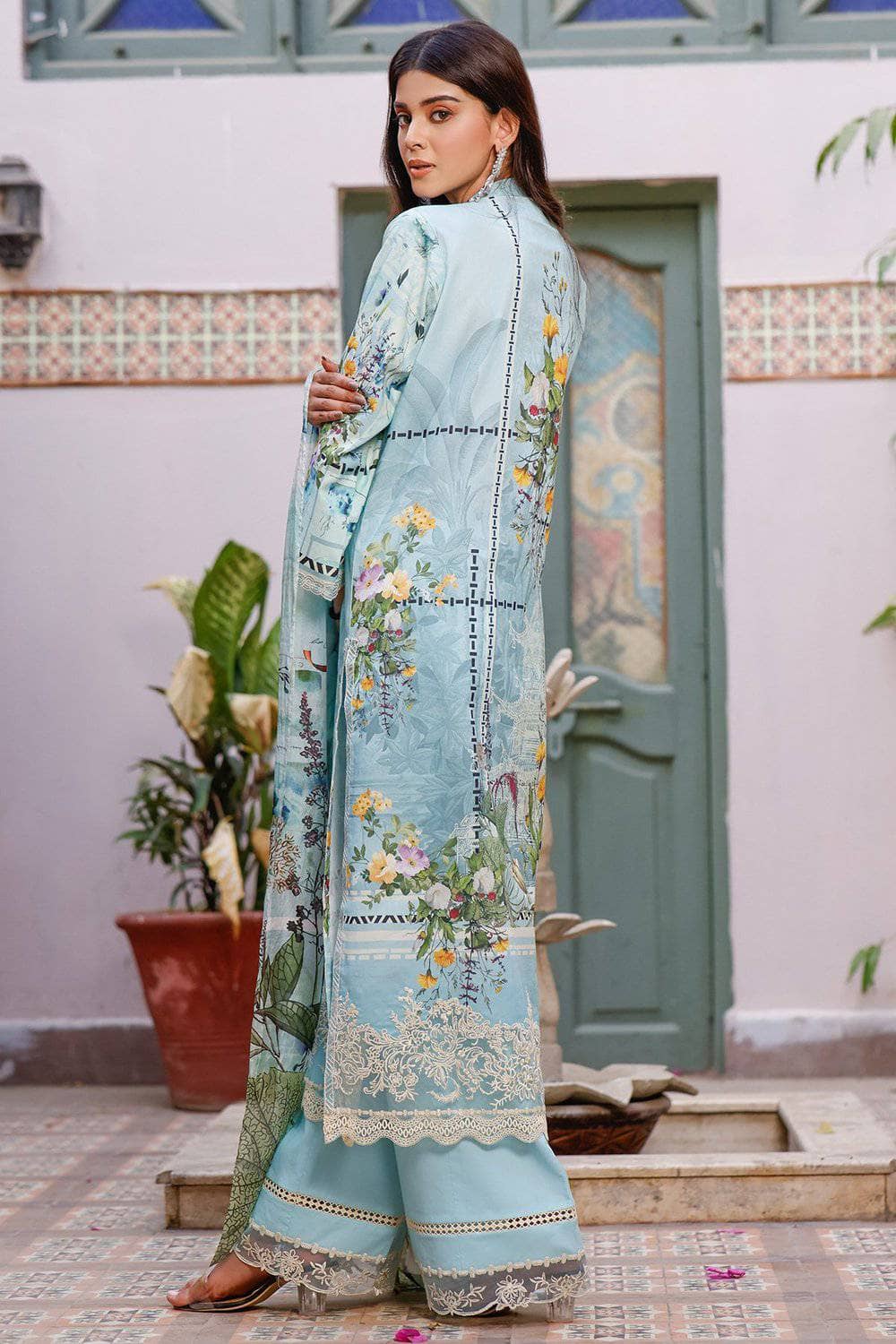 img_jade_ombre_premium_lawn_2021_awwal_boutique