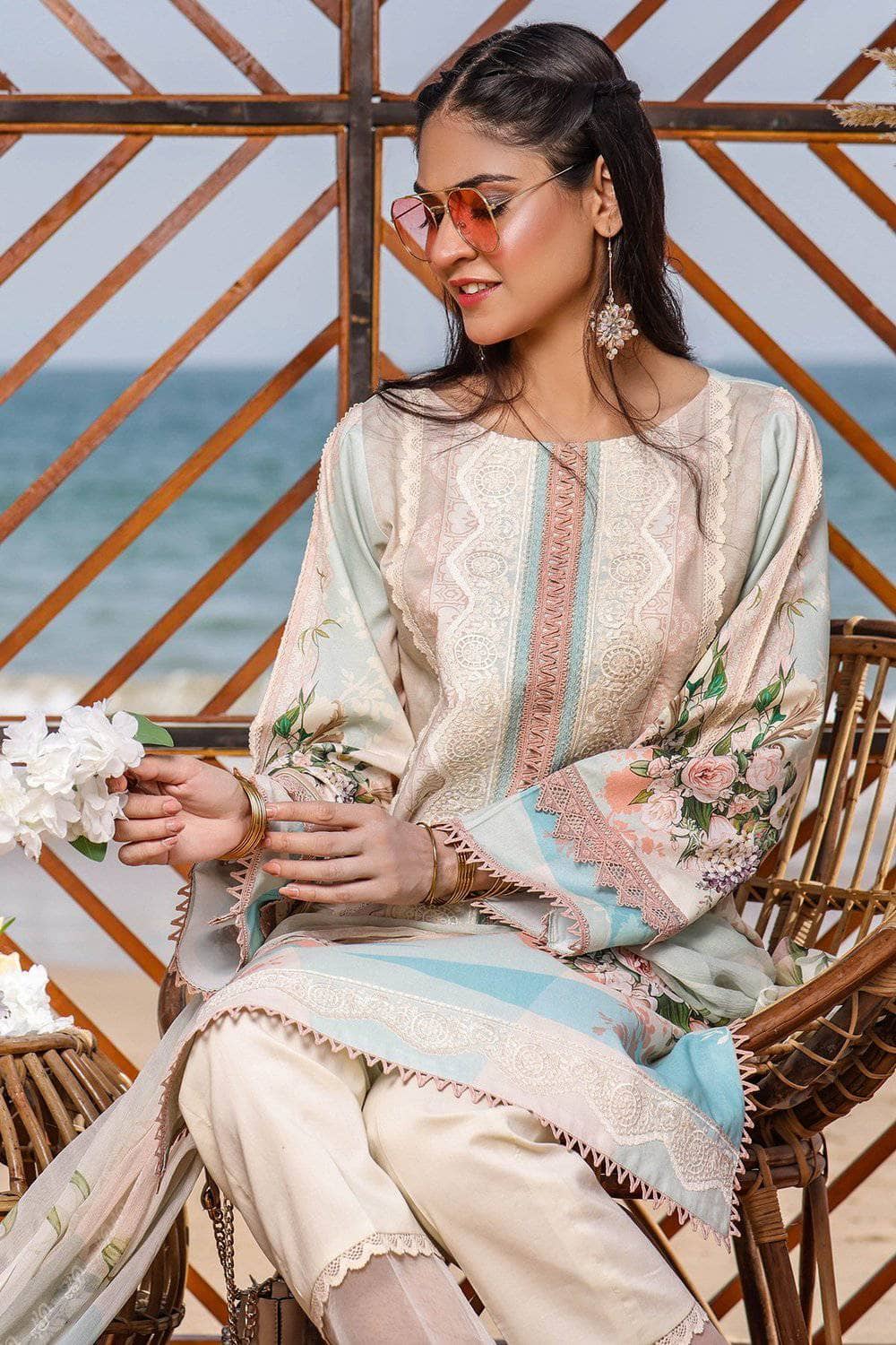 img_jade_urbane_embroidered_lawn_2021_awwal_boutique