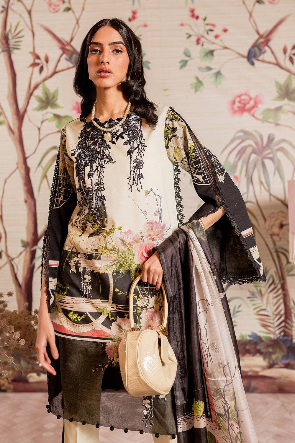 img_jade_florence_lawn_23_awwal_boutique