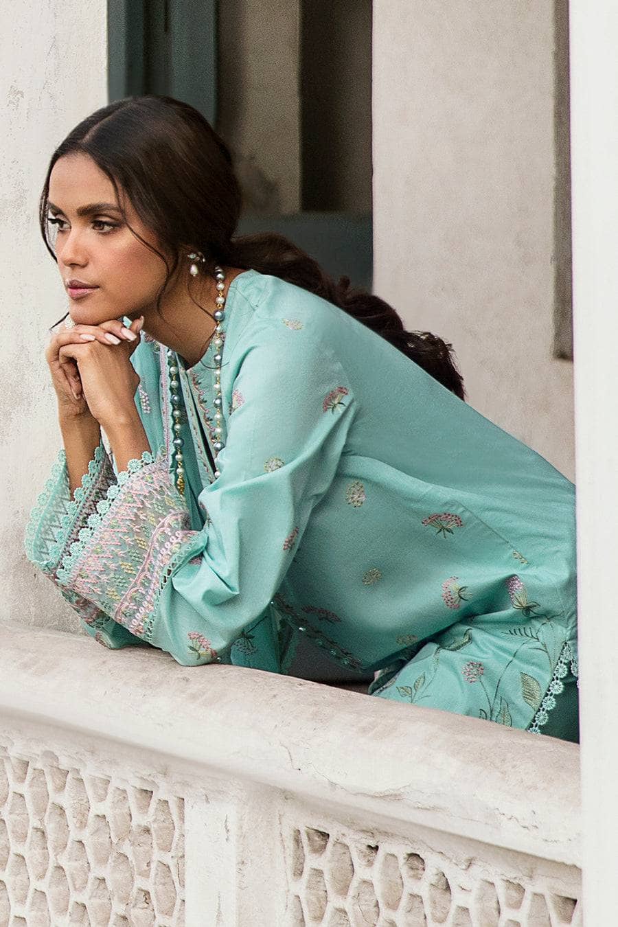 img_afrozeh_lamhay_lawn_23_awwal_boutique