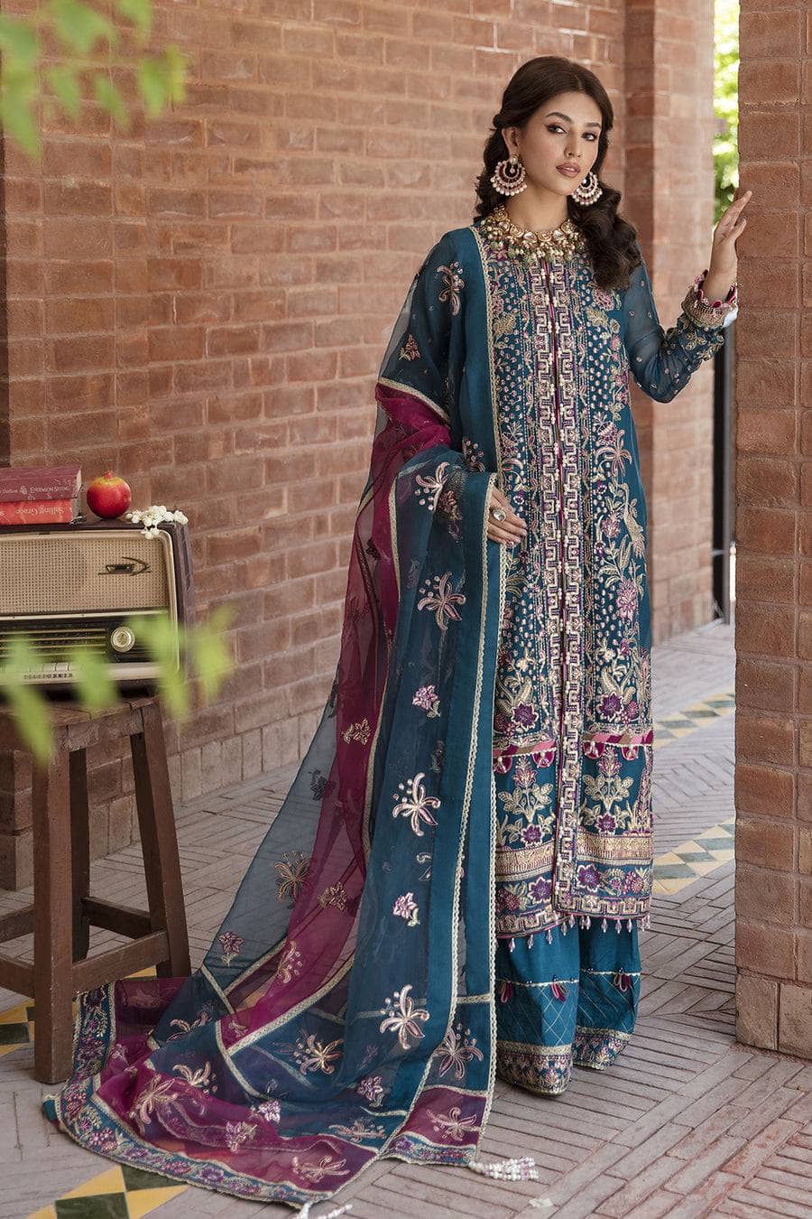 img_afrozeh_ayzel_sangat_awwal_boutique