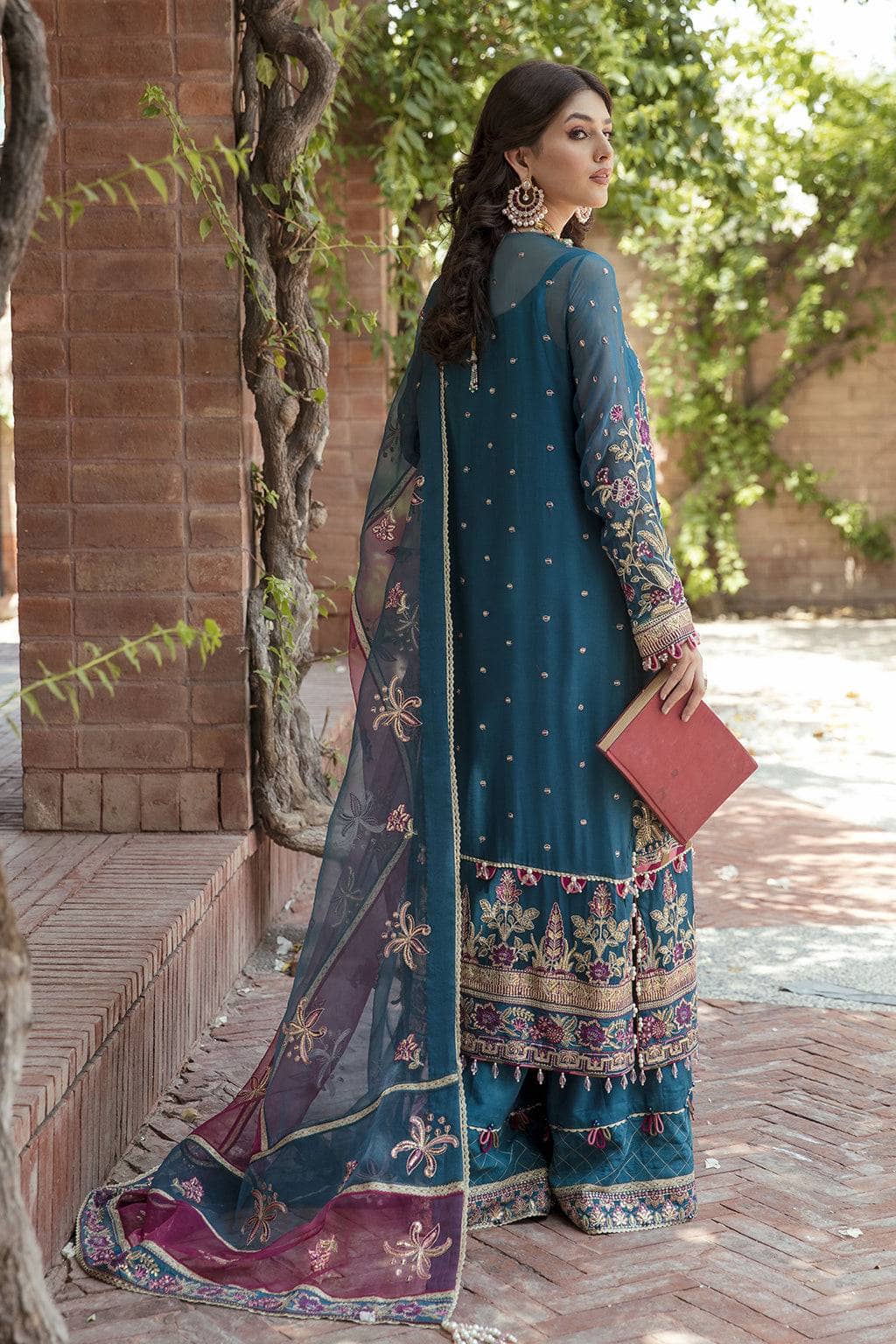 img_afrozeh_ayzel_sangat_awwal_boutique