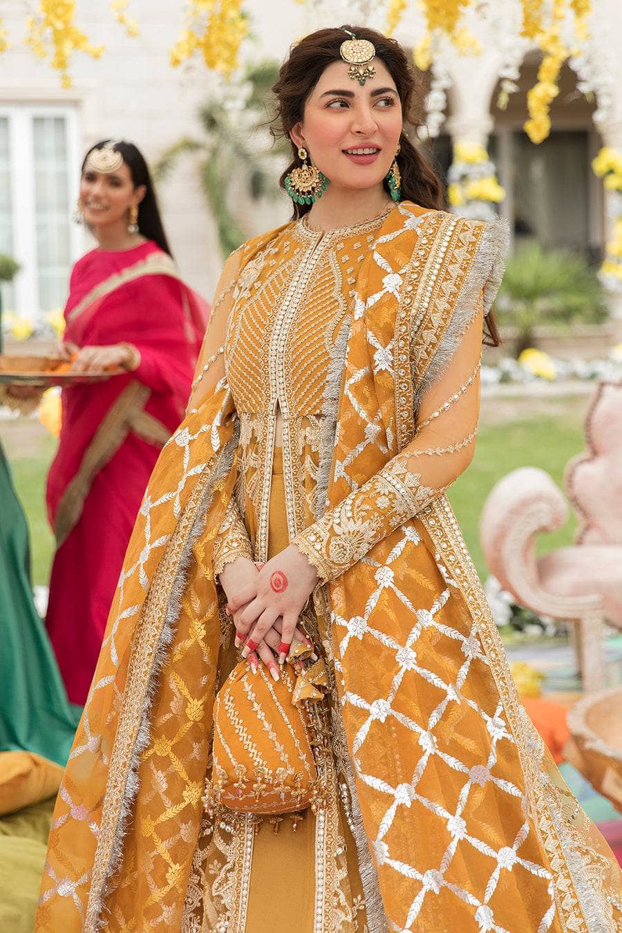 img_afrozeh_shehnai_wedding_edition_awwal_boutique