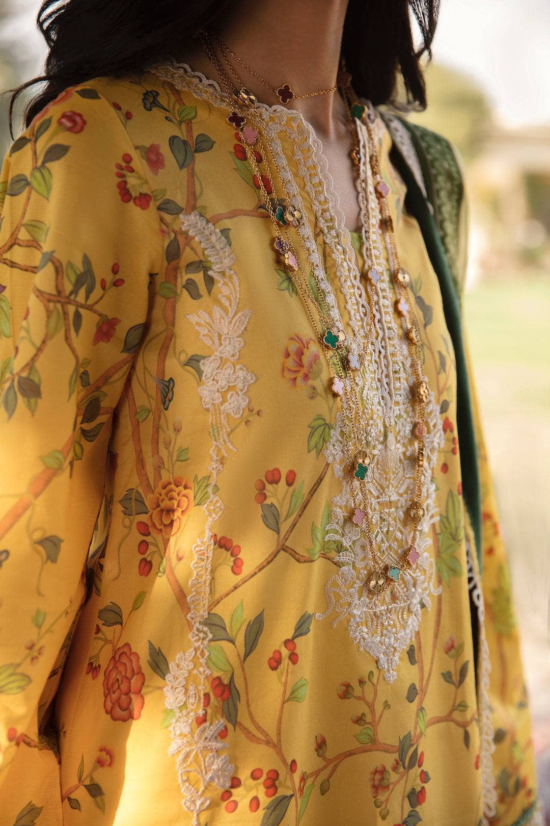 img_sable_v_luxury_lawn_23_awwal_boutique