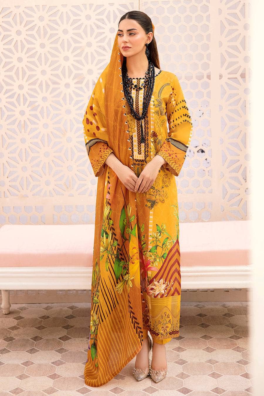 Img_rangrez_by_ramsha_lawn_22_awwal_boutique