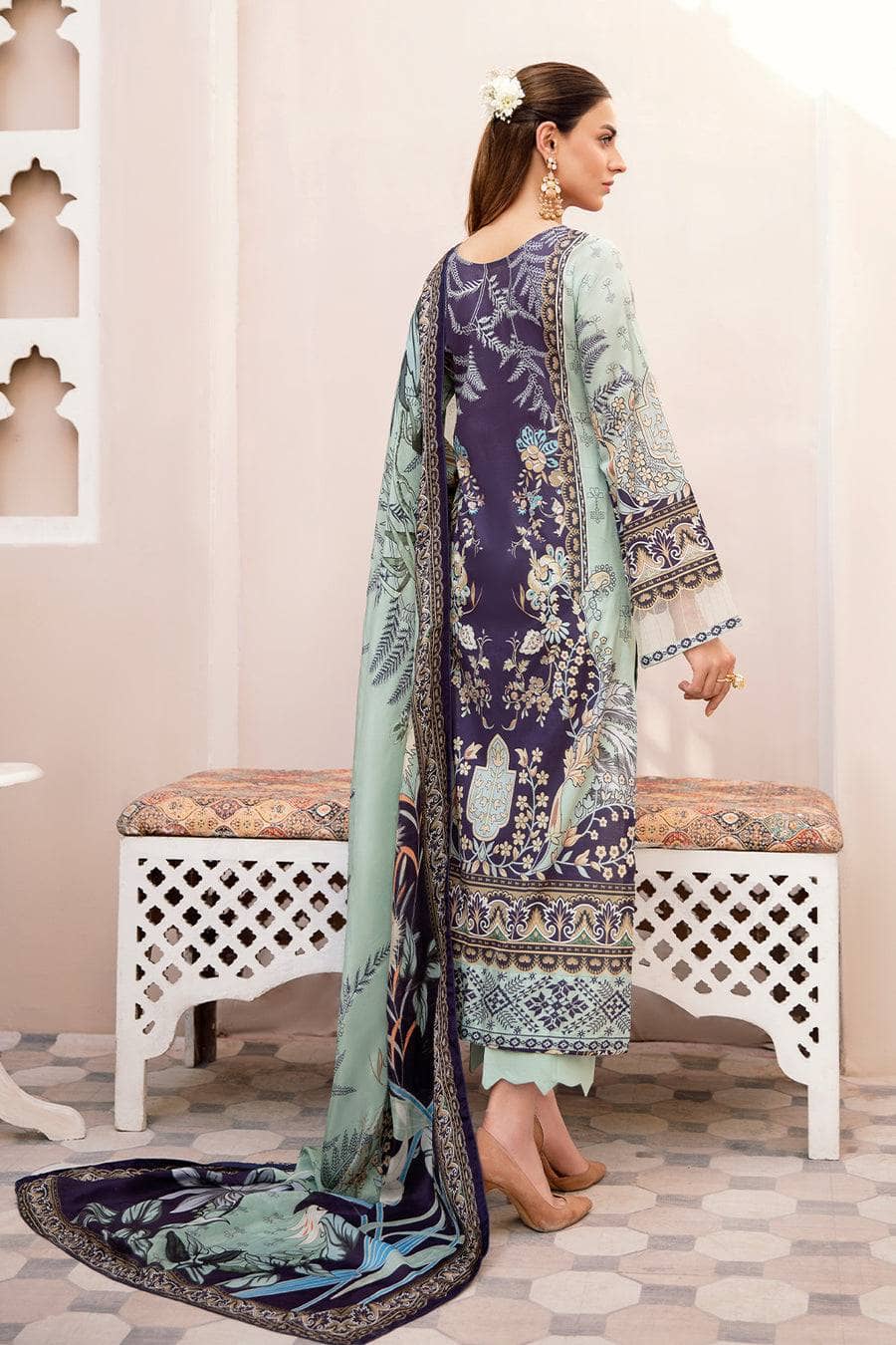 img_rangrez_by_ramsha_awwal_boutique