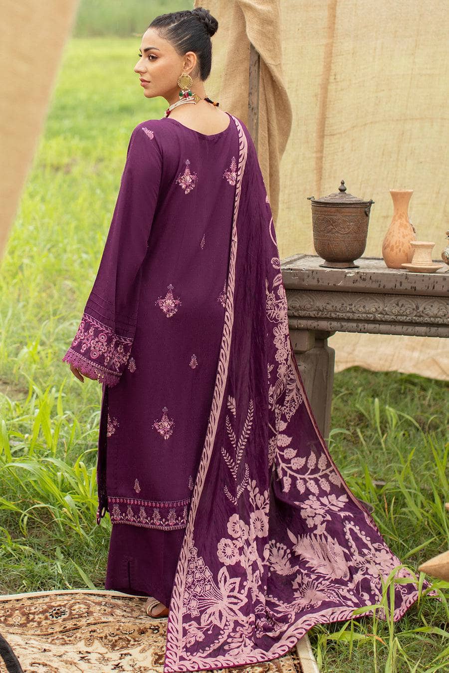 img_ramsha_reet_karandi_awwal_boutique