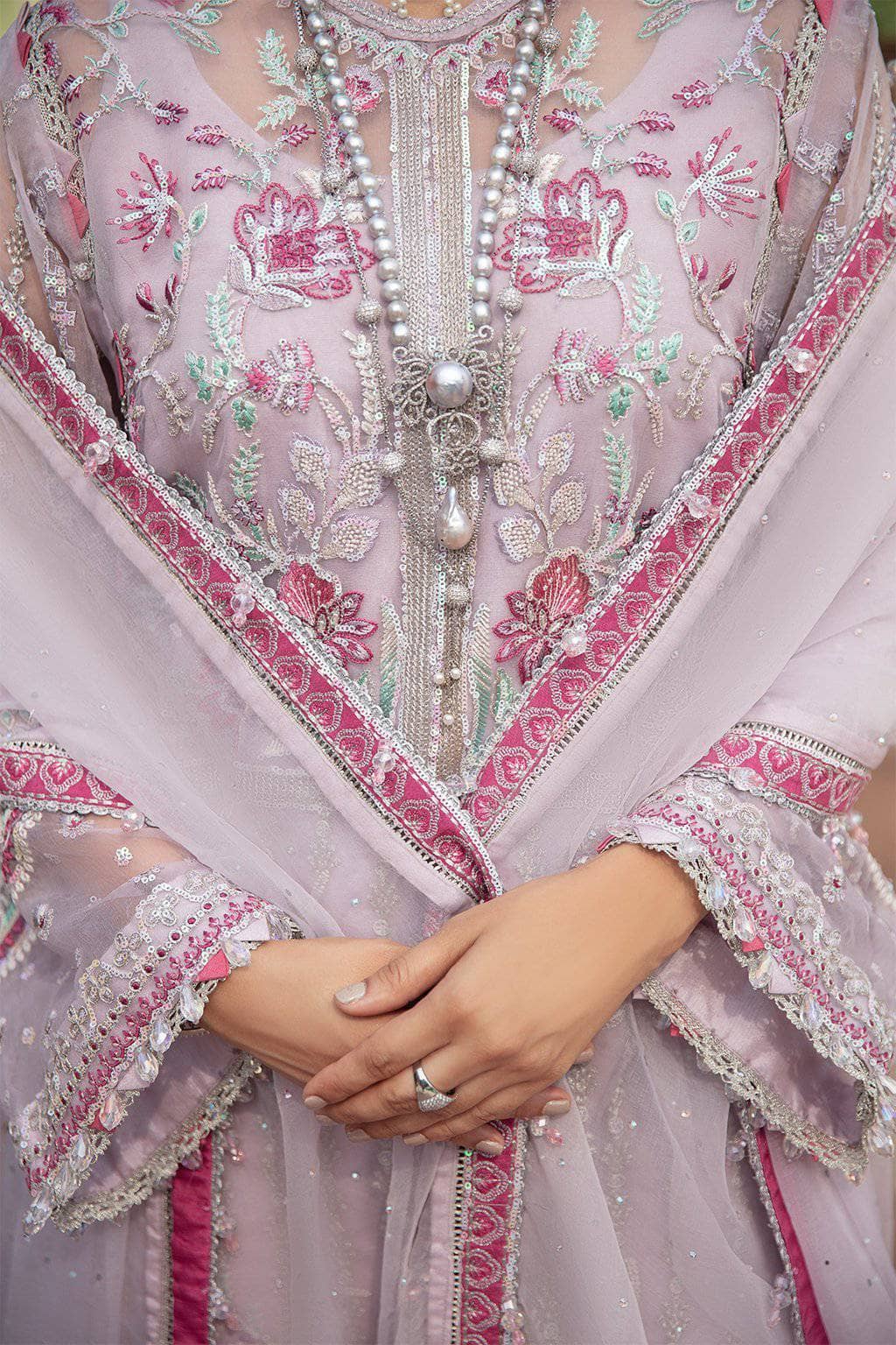 img_afeozeh_shehnai_wedding_edition_awwal_boutoque