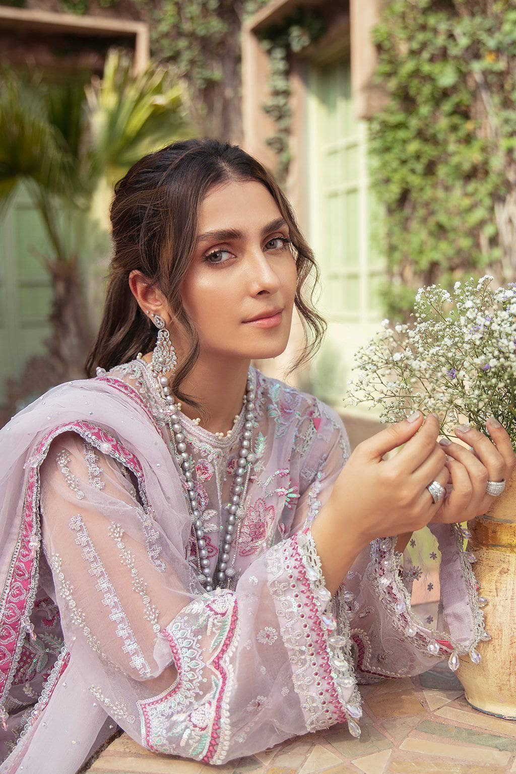 img_afeozeh_shehnai_wedding_edition_awwal_boutoque