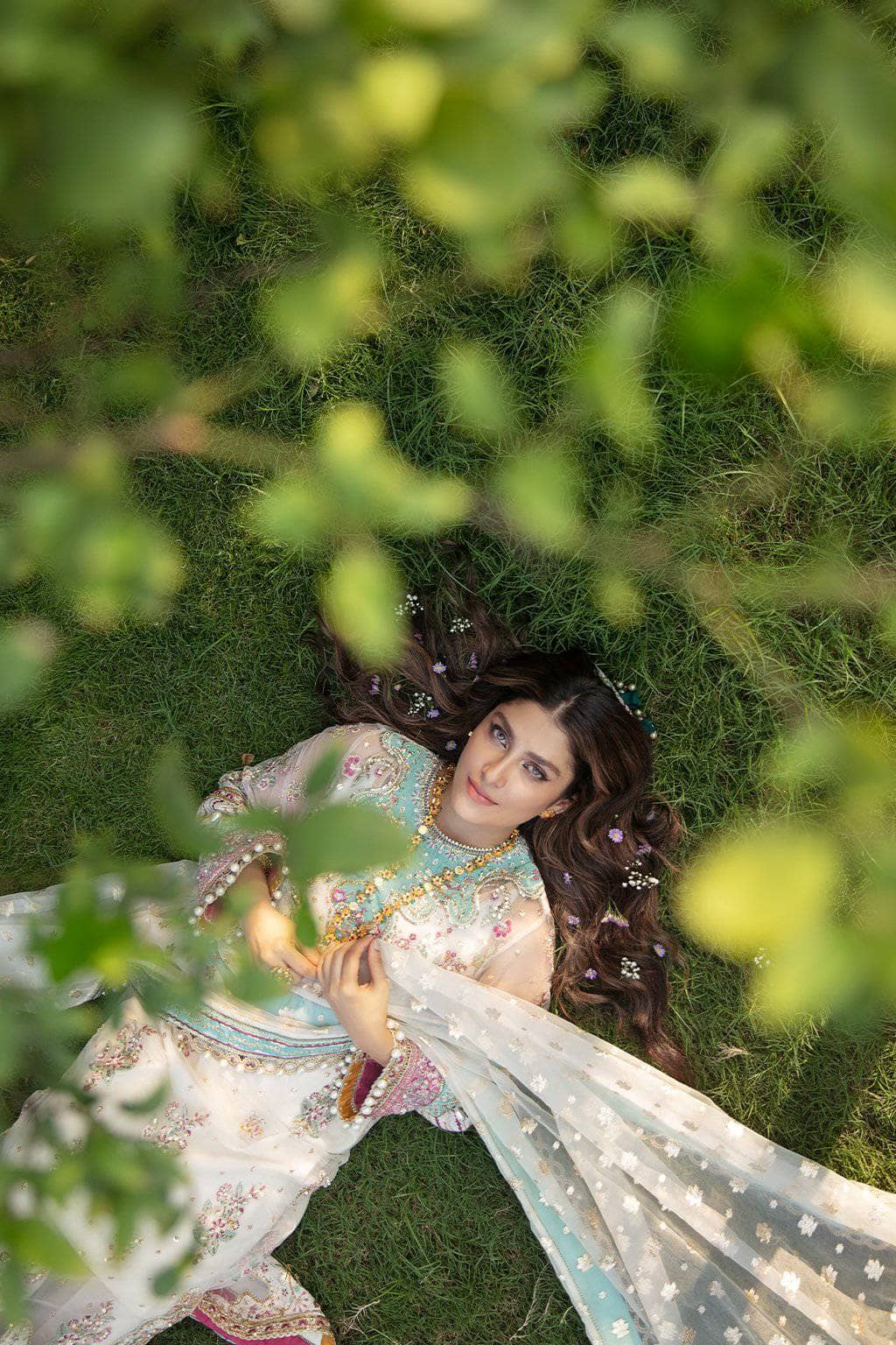 img_afrozeh_hayat_wedding_edition_awwal_boutoque