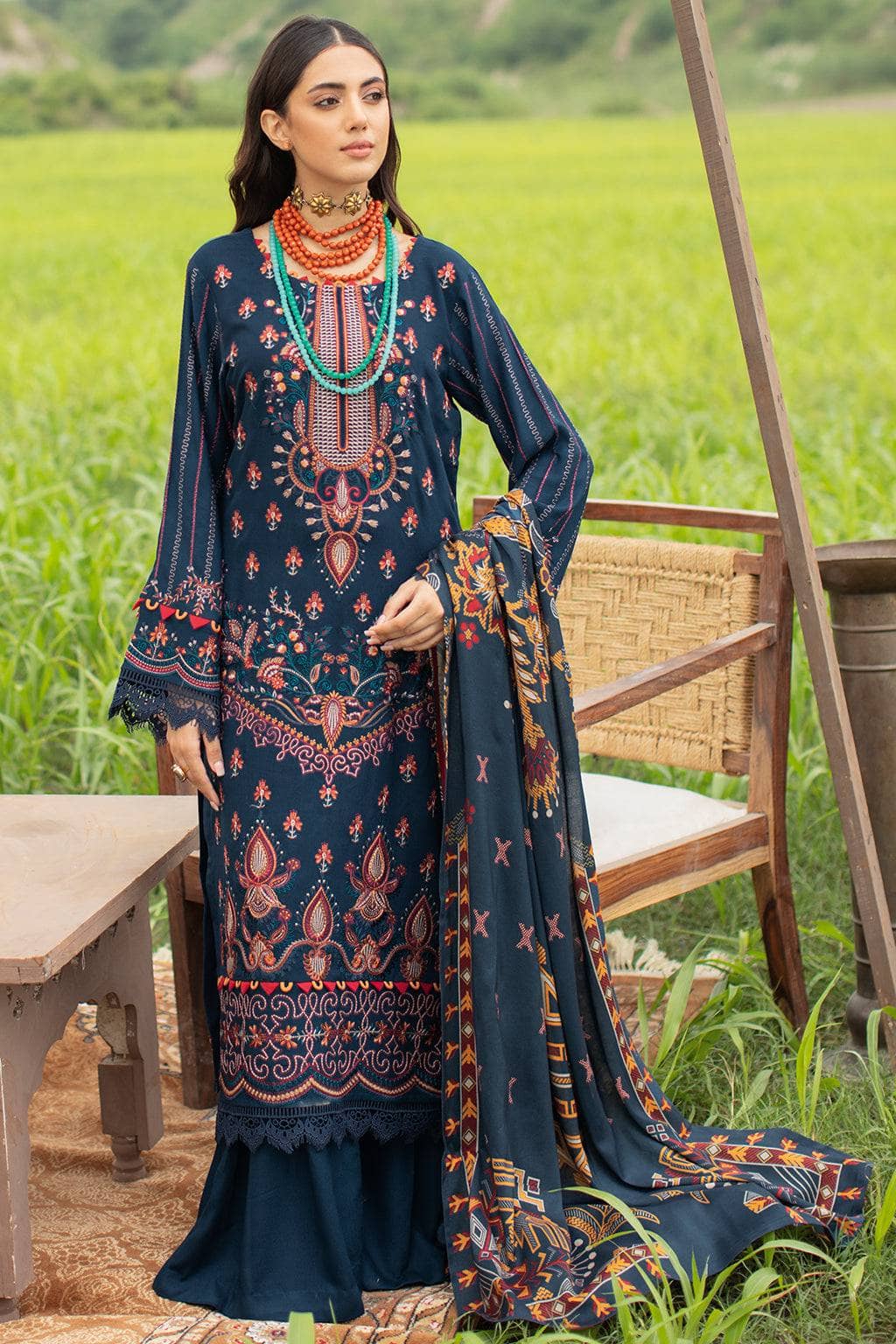 img_ramsha_reet_karandi_awwal_boutique