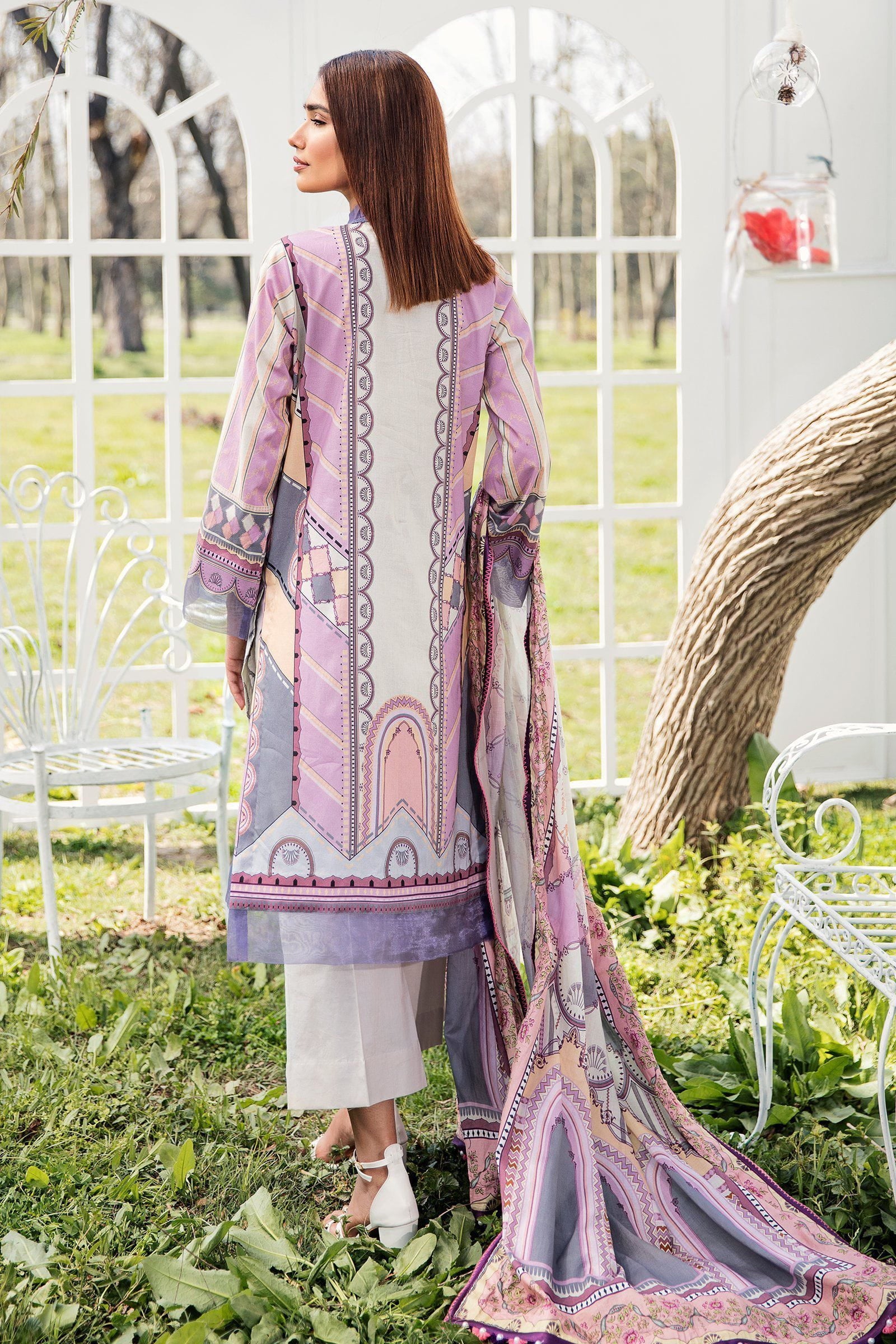 img_qalamkar_qline_lawn_pakistani_suit_awwal_boutique