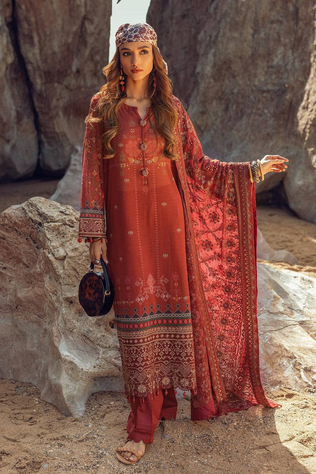 img_nureh_maya_swiss_voil_awwal_boutique