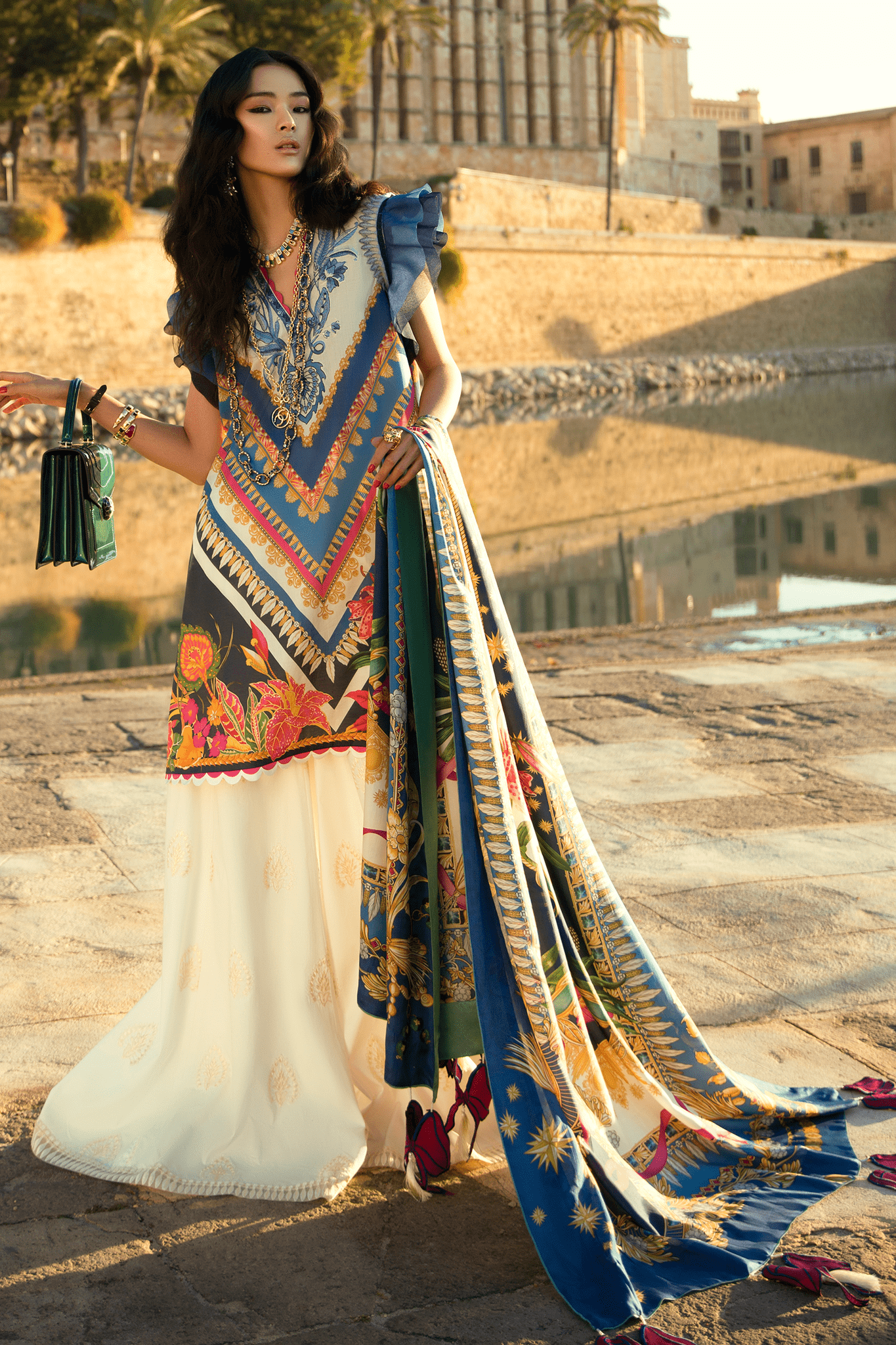 Élan Luxury Lawn Collection– EL-02 B (PIRULÍ)