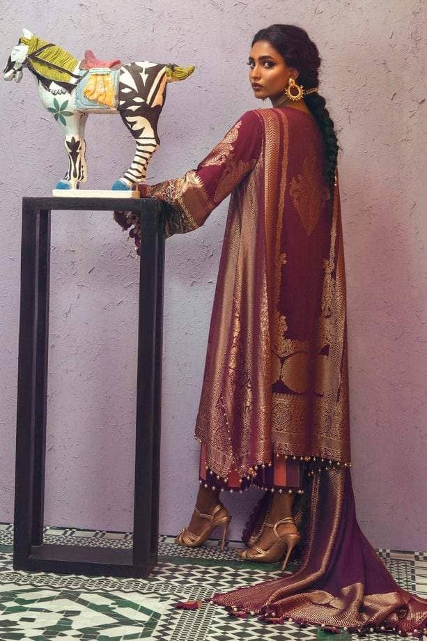 img_sana_safinaz_pre_fall_wooven_shawl_awwal_boutique